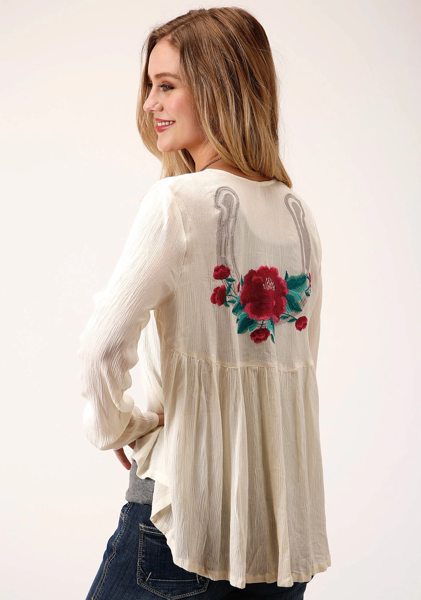 Basic Must-Have Roper Womens Cream Rayon/Nylon Floral Embroidery Cardigan