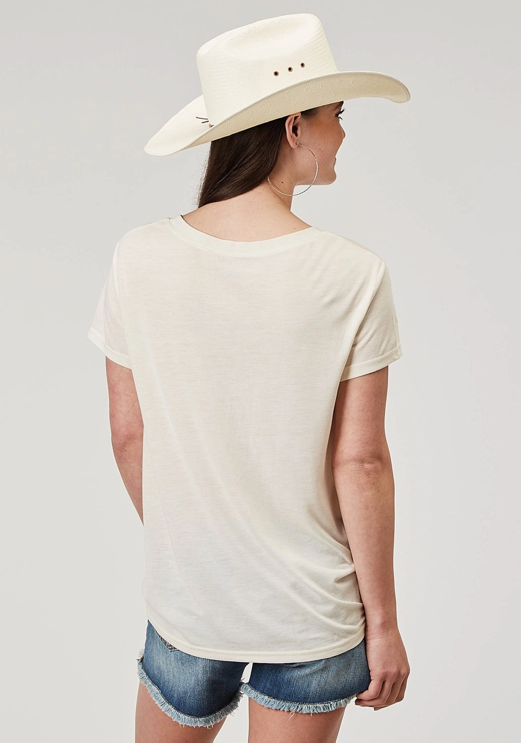 Roper Womens Cowboy Scene Cream Poly/Cotton S/S T-Shirt Winter Essentials Tagless label