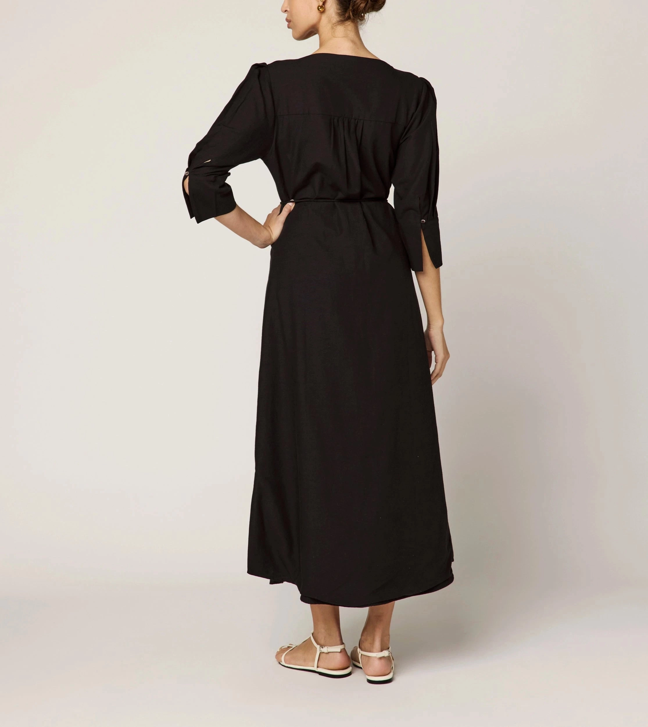 Paria Midi Dress | Black Minimal Design Flattering Wearable