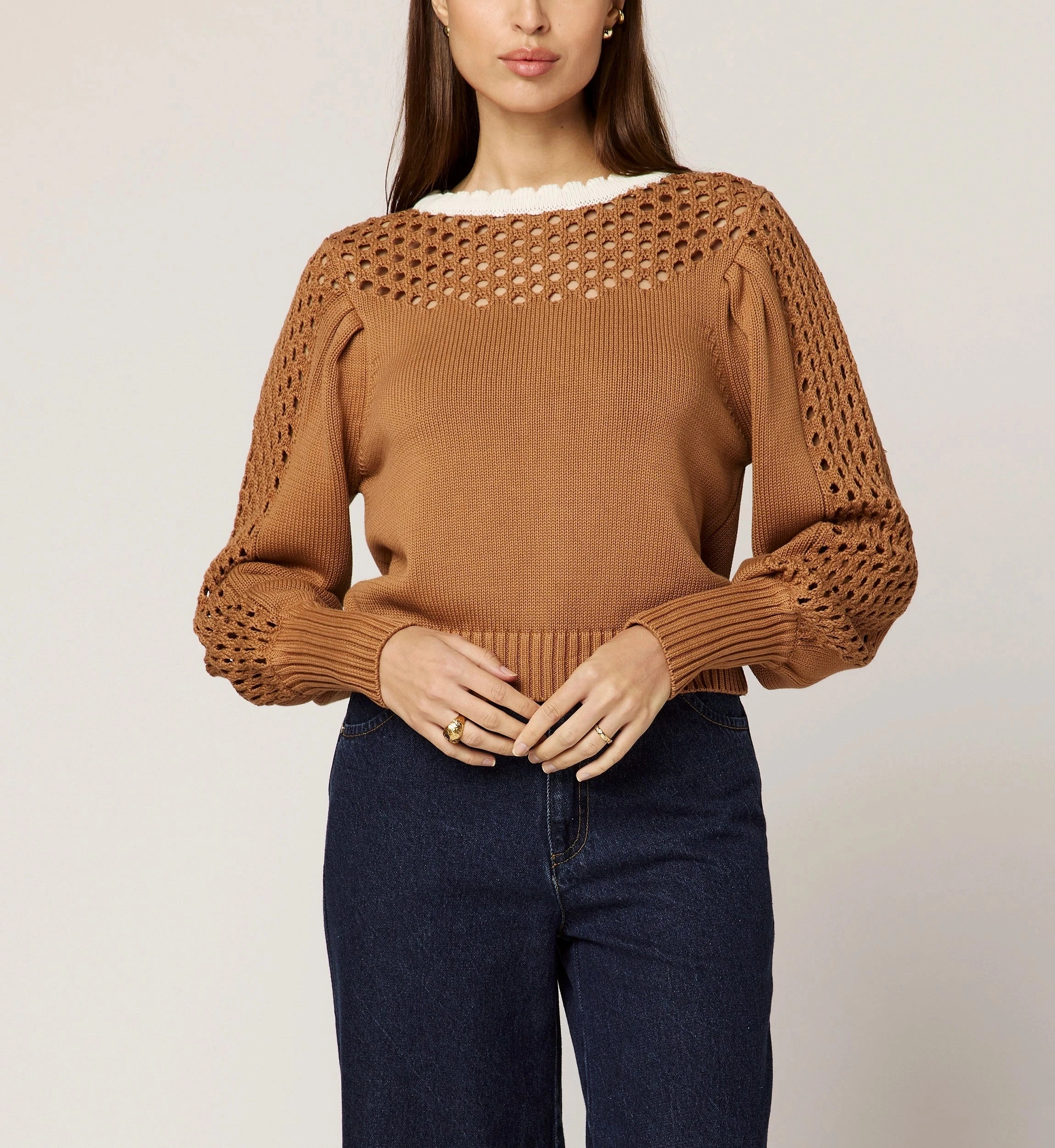 Everyday Comfort Fit Ergonomic Fit Design Anwen Sweater | Brown/Ivory