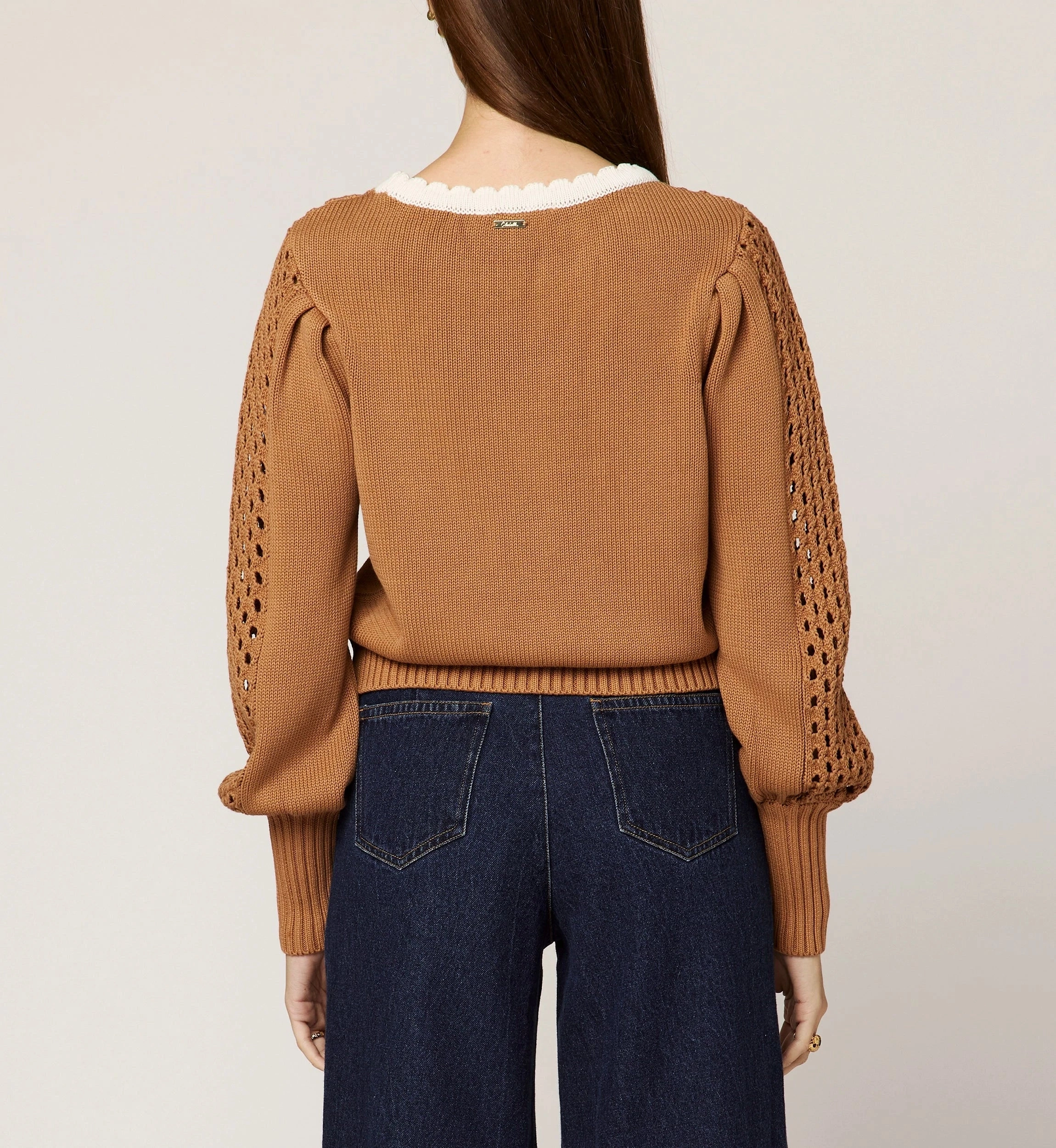 Anwen Sweater | Brown/Ivory MinimalistDesign Sporty Blouse