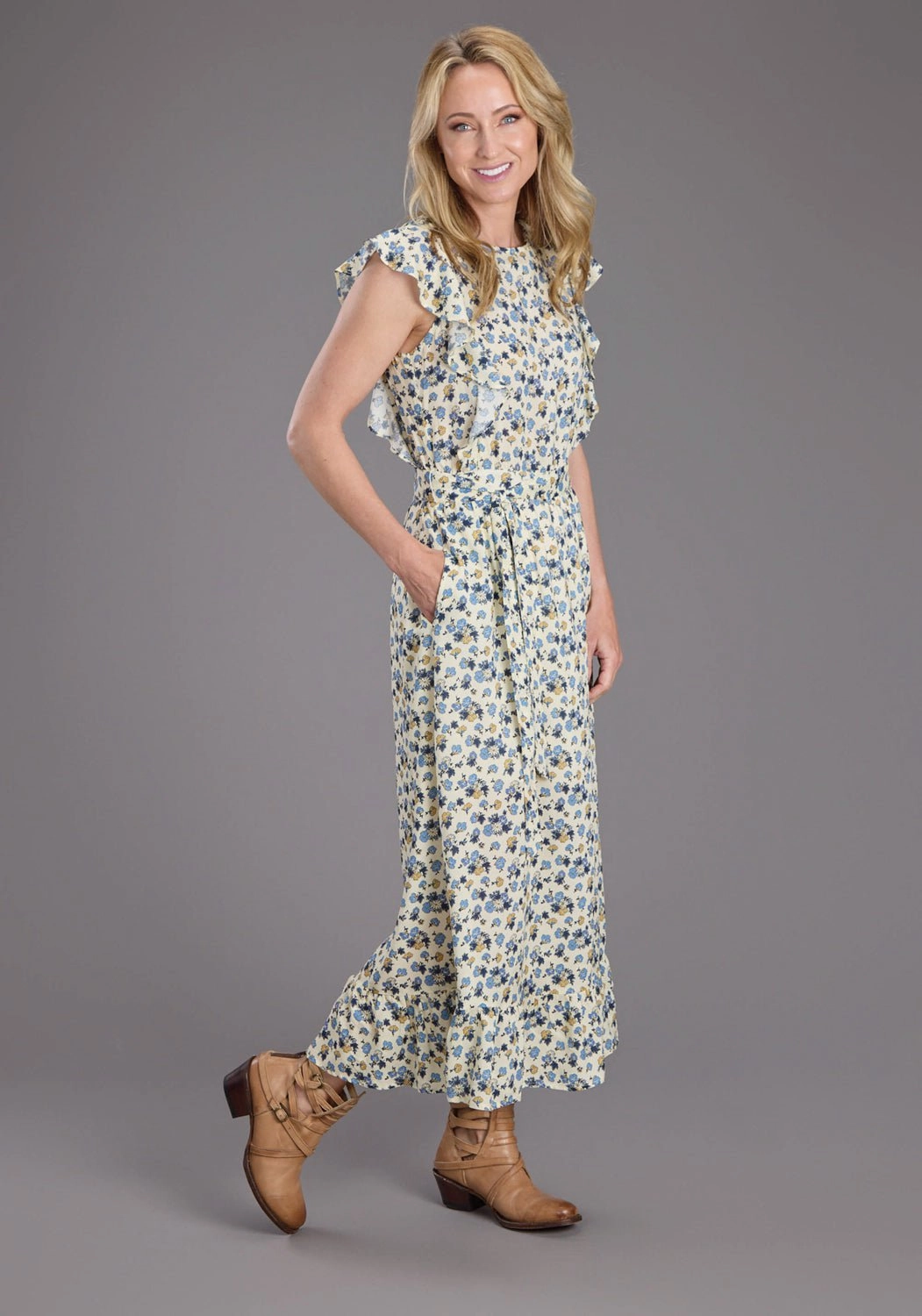 Casual Pick SoftTouchTexture Stetson Womens Field Flower Blue Multi 100% Rayon S/L Dress