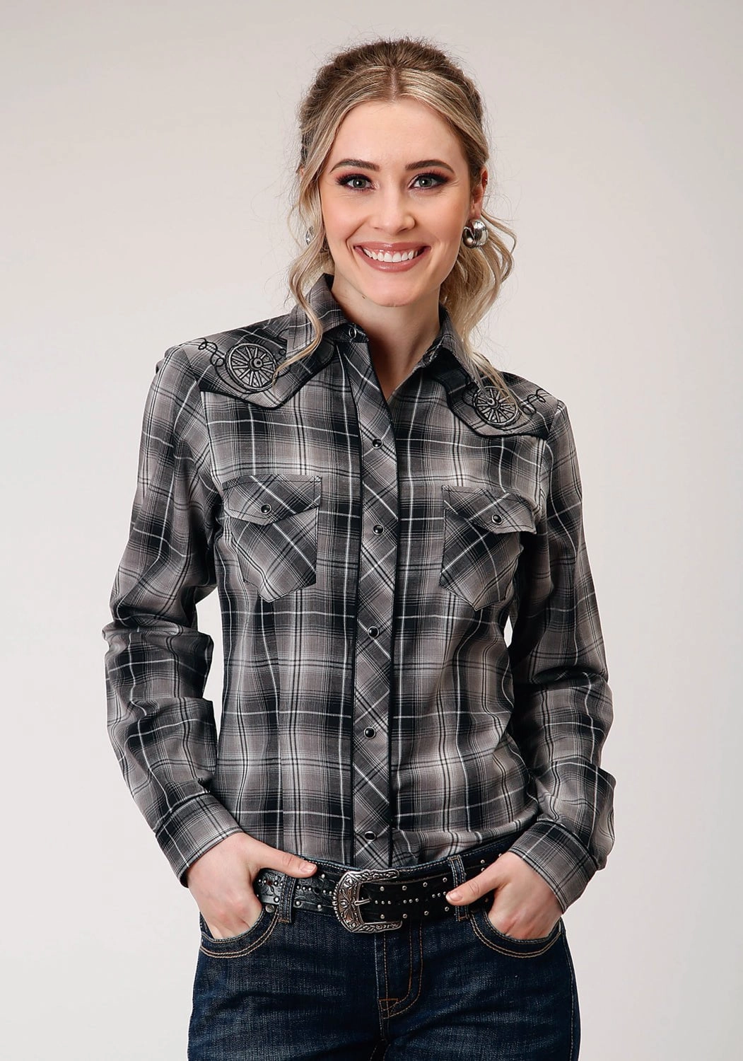 crew neck Unique Design Roper Womens 1212 Plaid Black/Grey Cotton Blend L/S Shirt