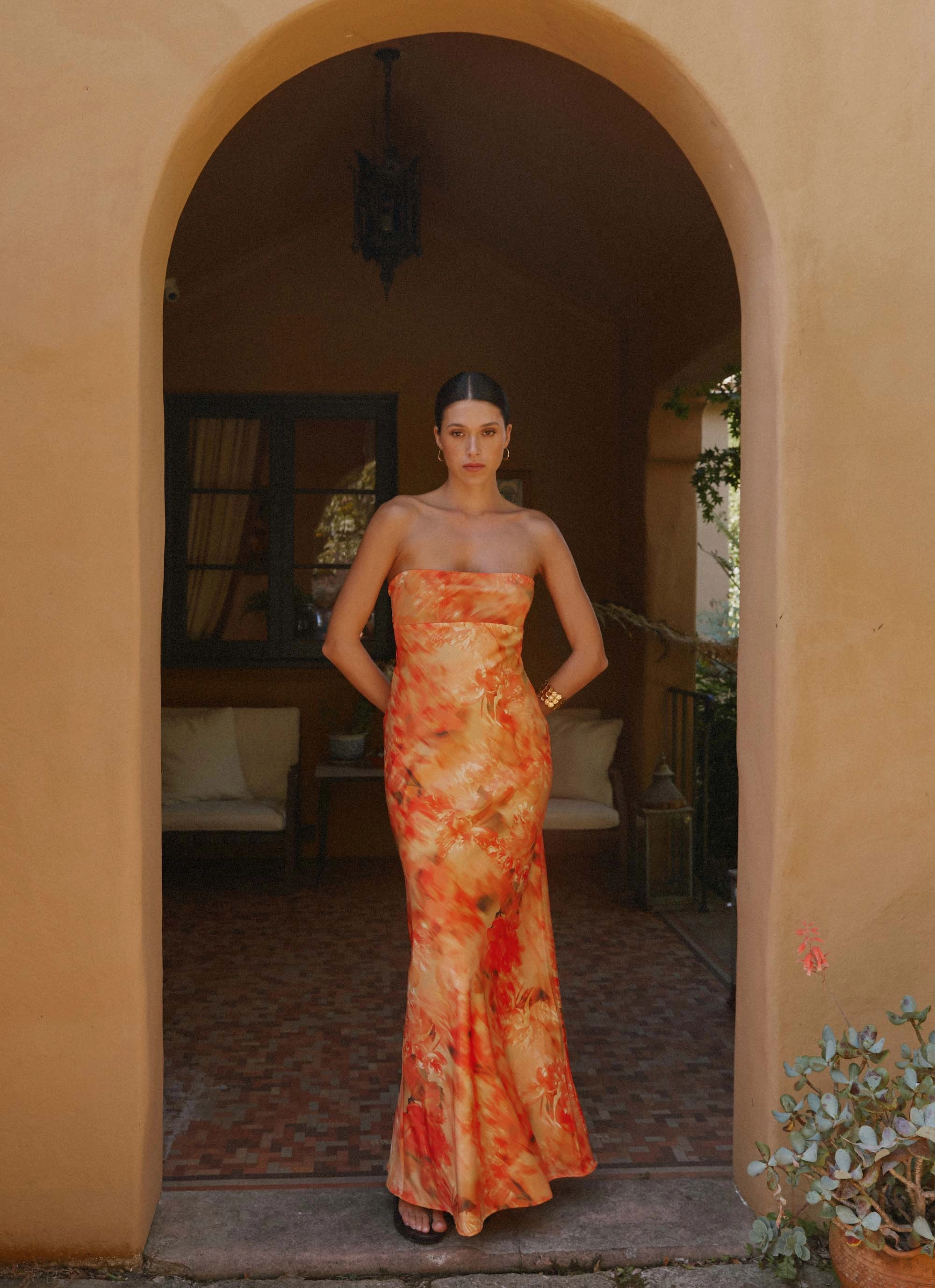 Carmen Maxi Dress - Sunset Floral Contemporary Fit