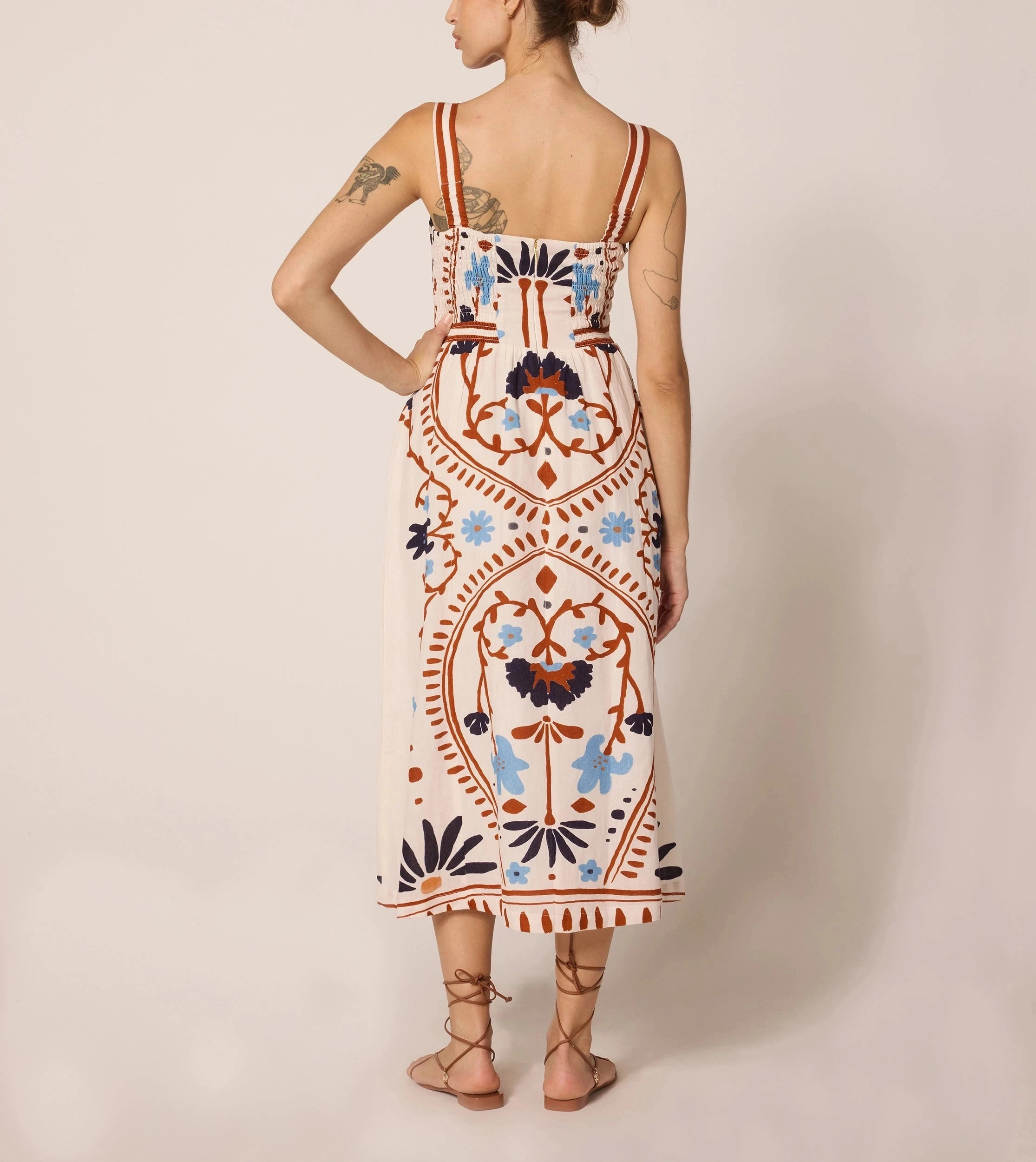 Carmen Midi Dress | Liliana Feminine Fit