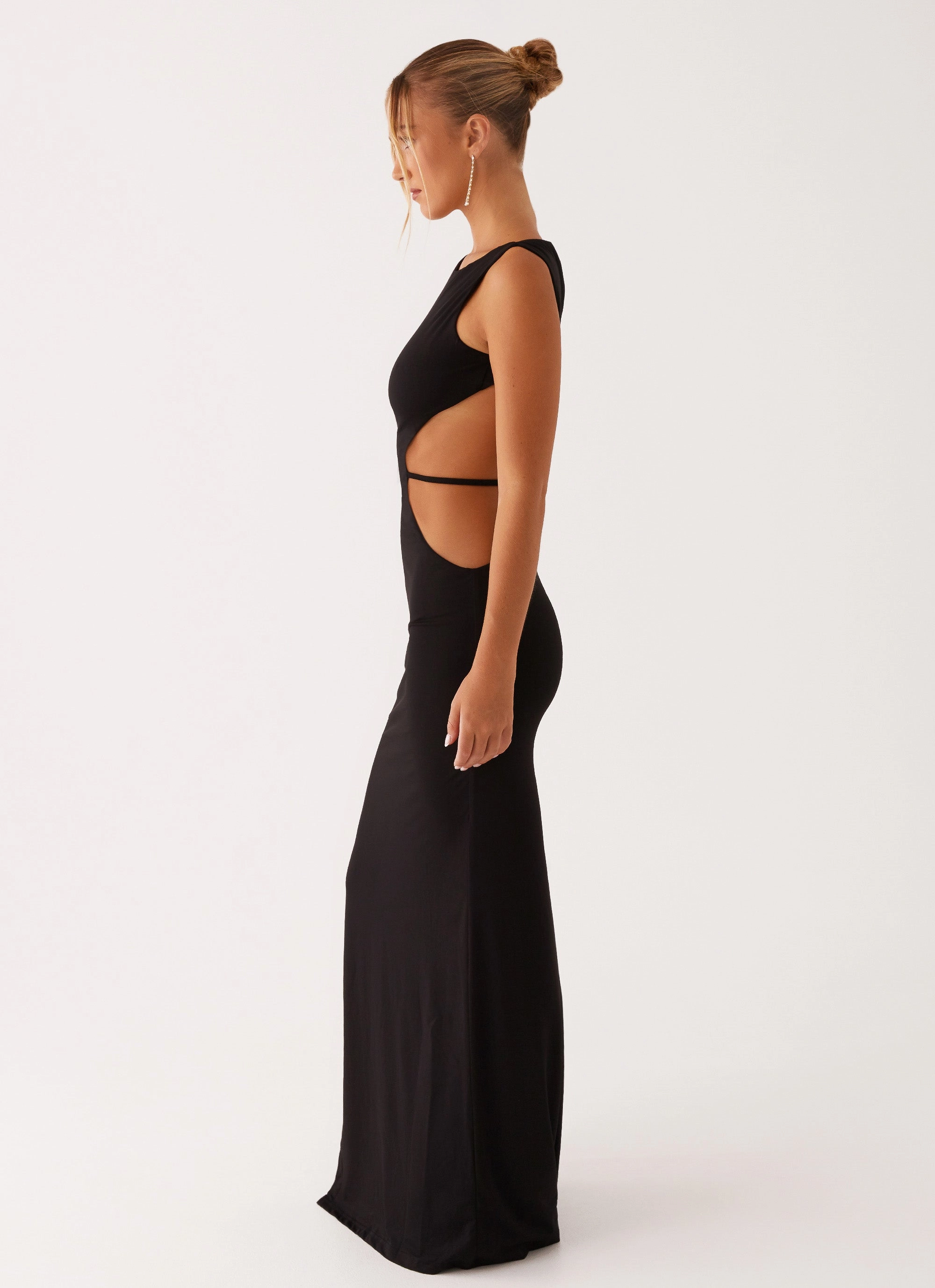 Sutton Maxi Dress - Black AntiFrayEdging