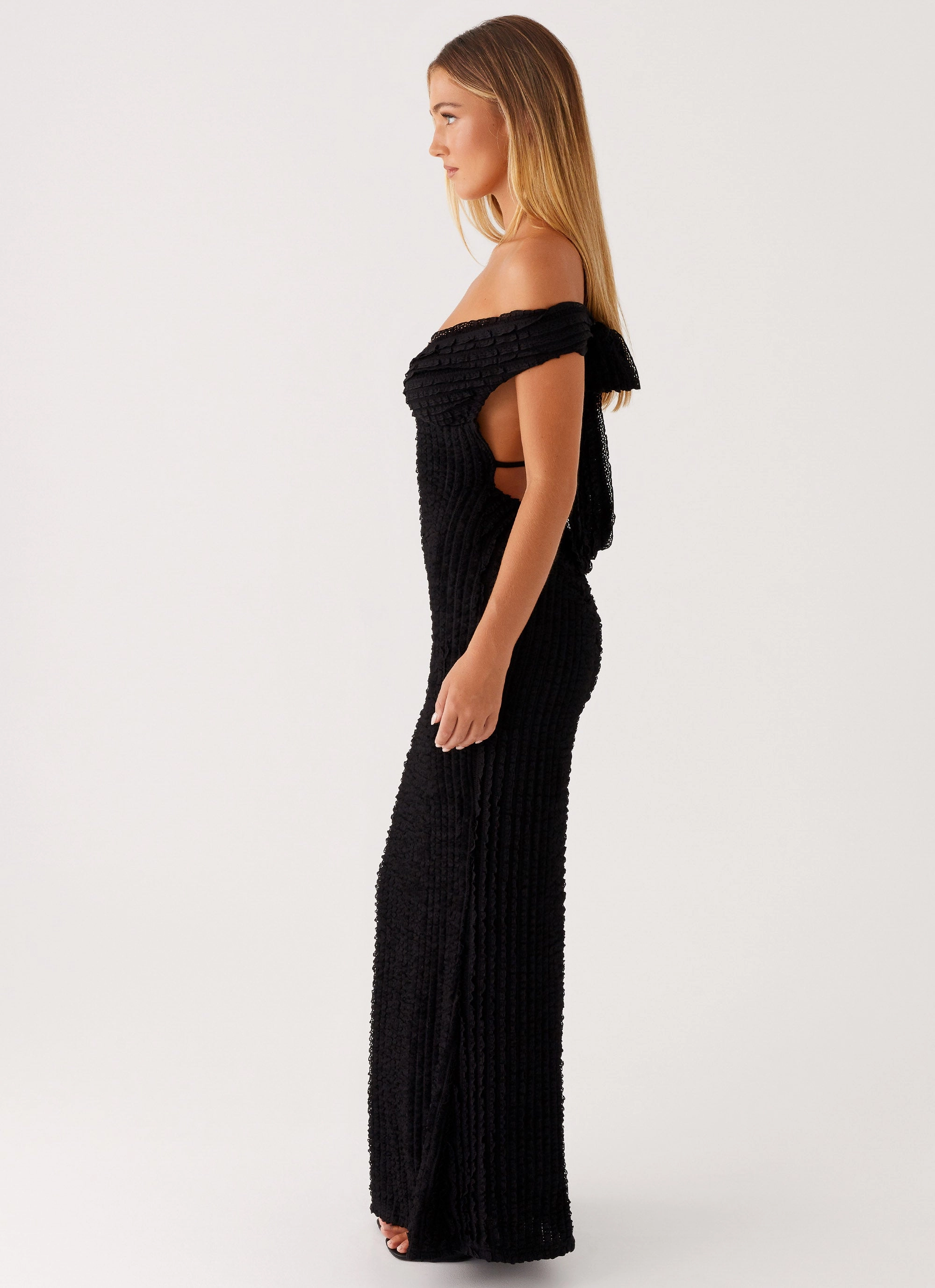 Warm Fashion Outerwear Chantelle Maxi Dress - Black