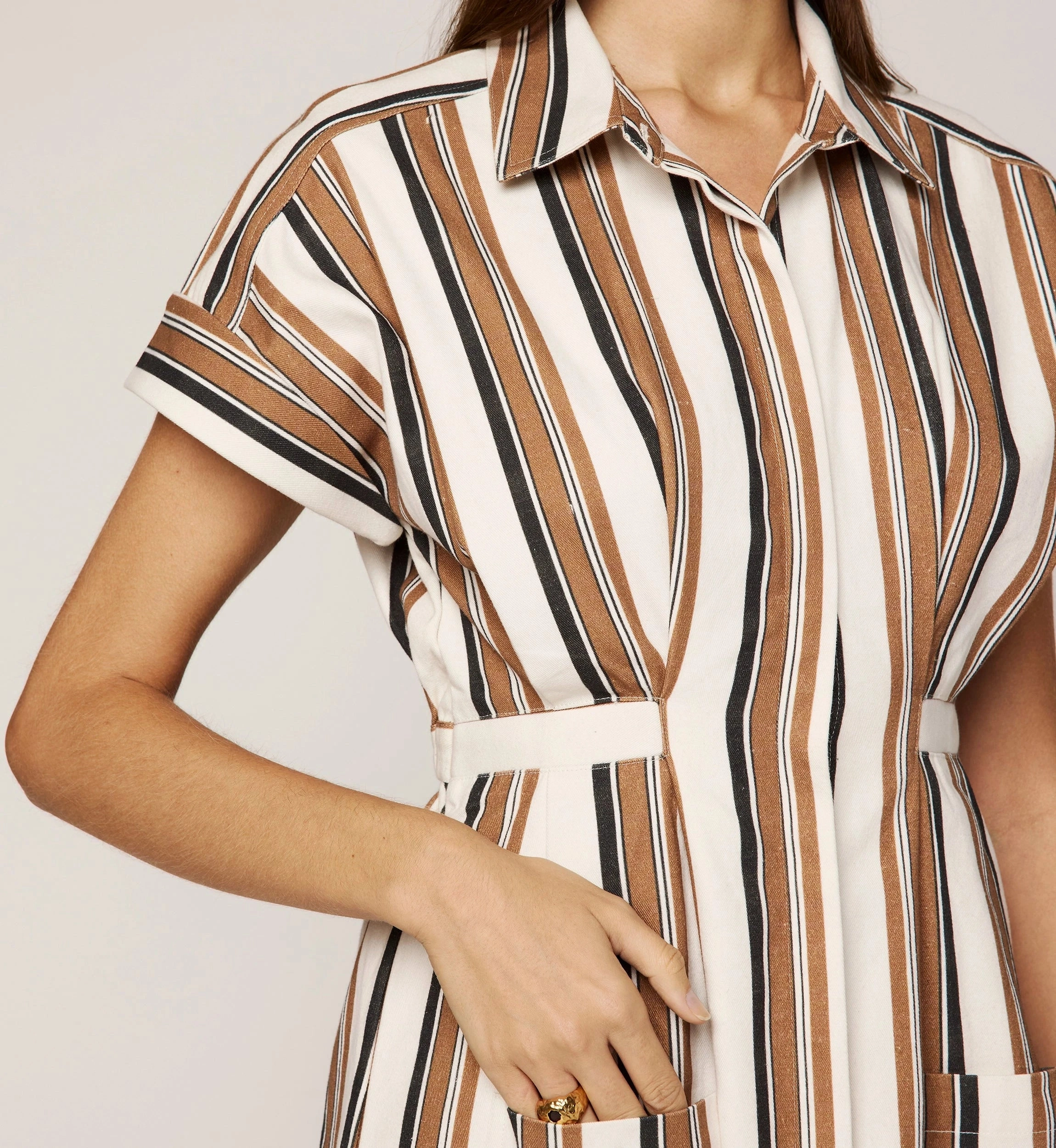 Calm Drape Casual Mode Sable Mini Dress | Giatta Stripe