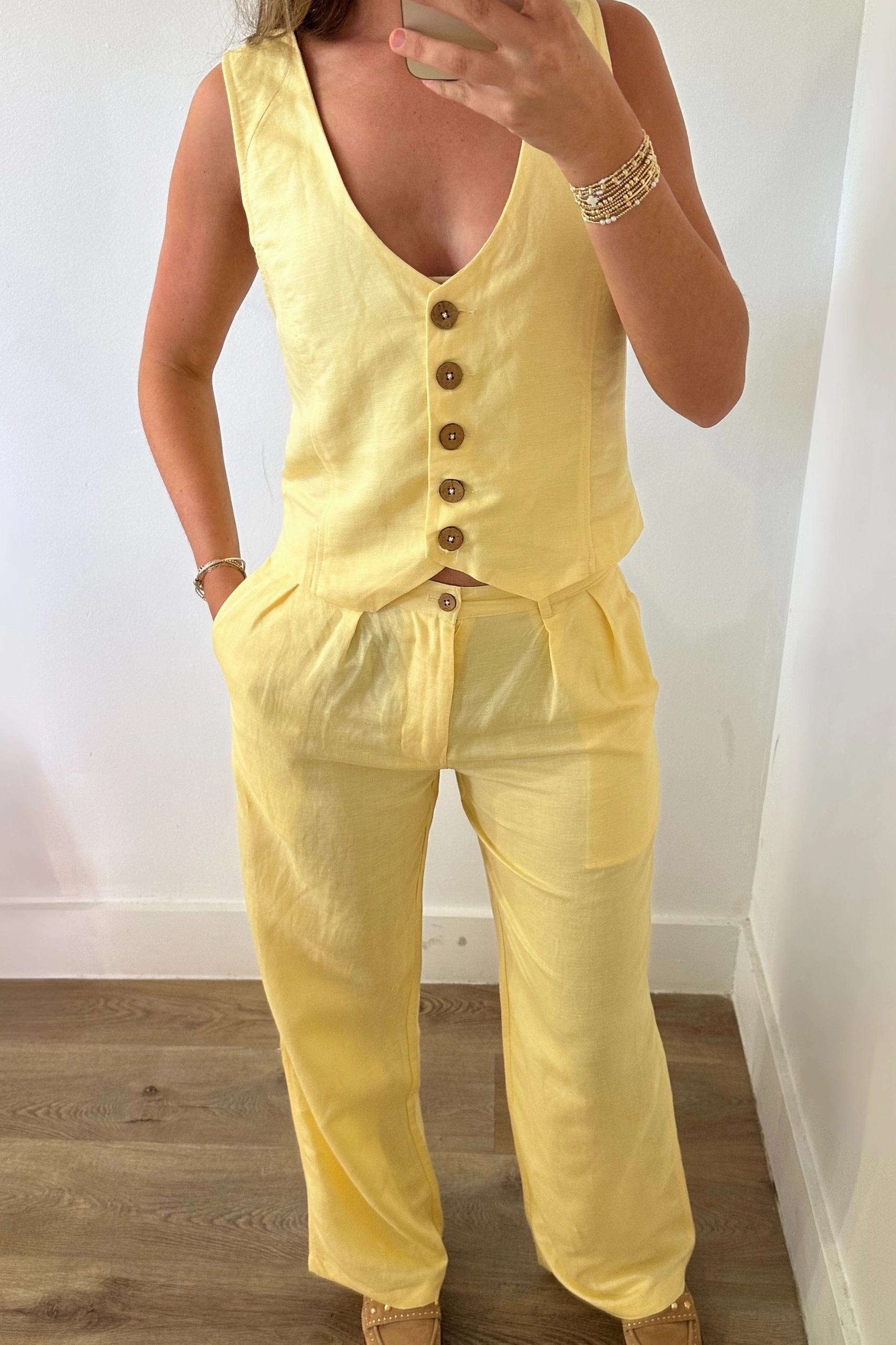 Four Way Stretch Here Comes the Sun Linen Pants - Yellow