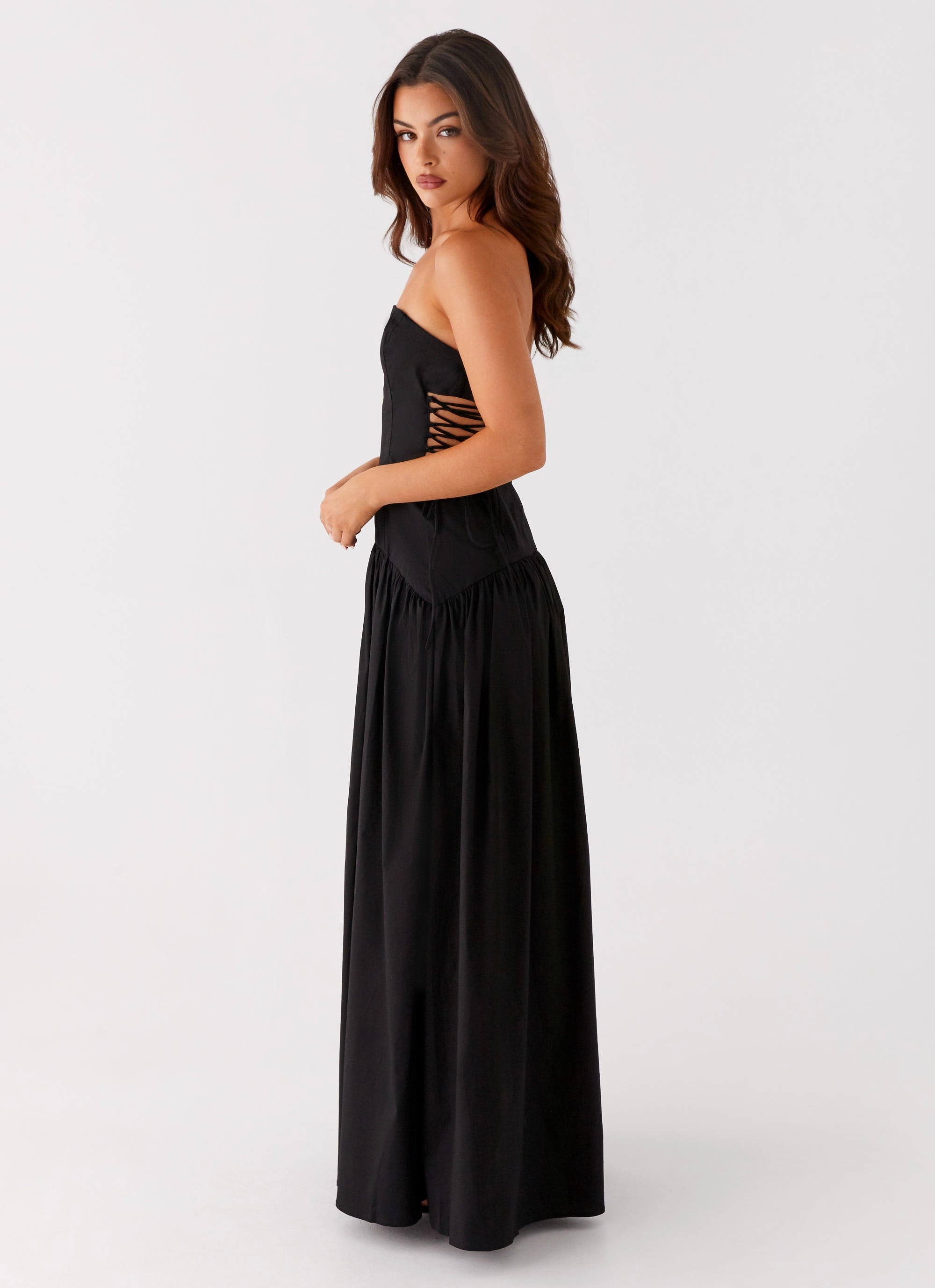 Comfortable Layer Conagh Maxi Dress - Black