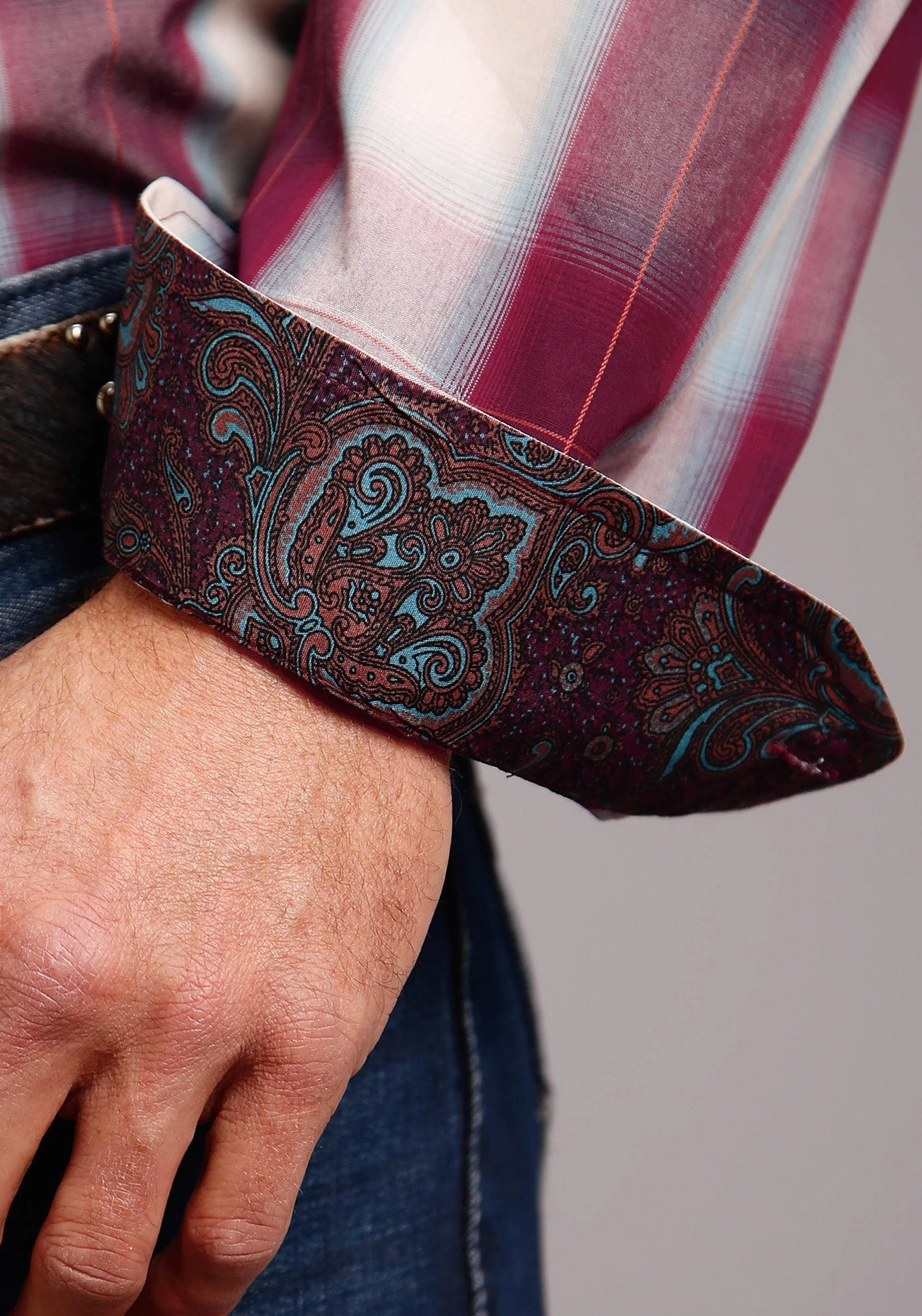 Subtle Details Laser Cut Edge Detail Stetson Mens Red 100% Cotton Grande Plaid L/S 1 Pkt Shirt