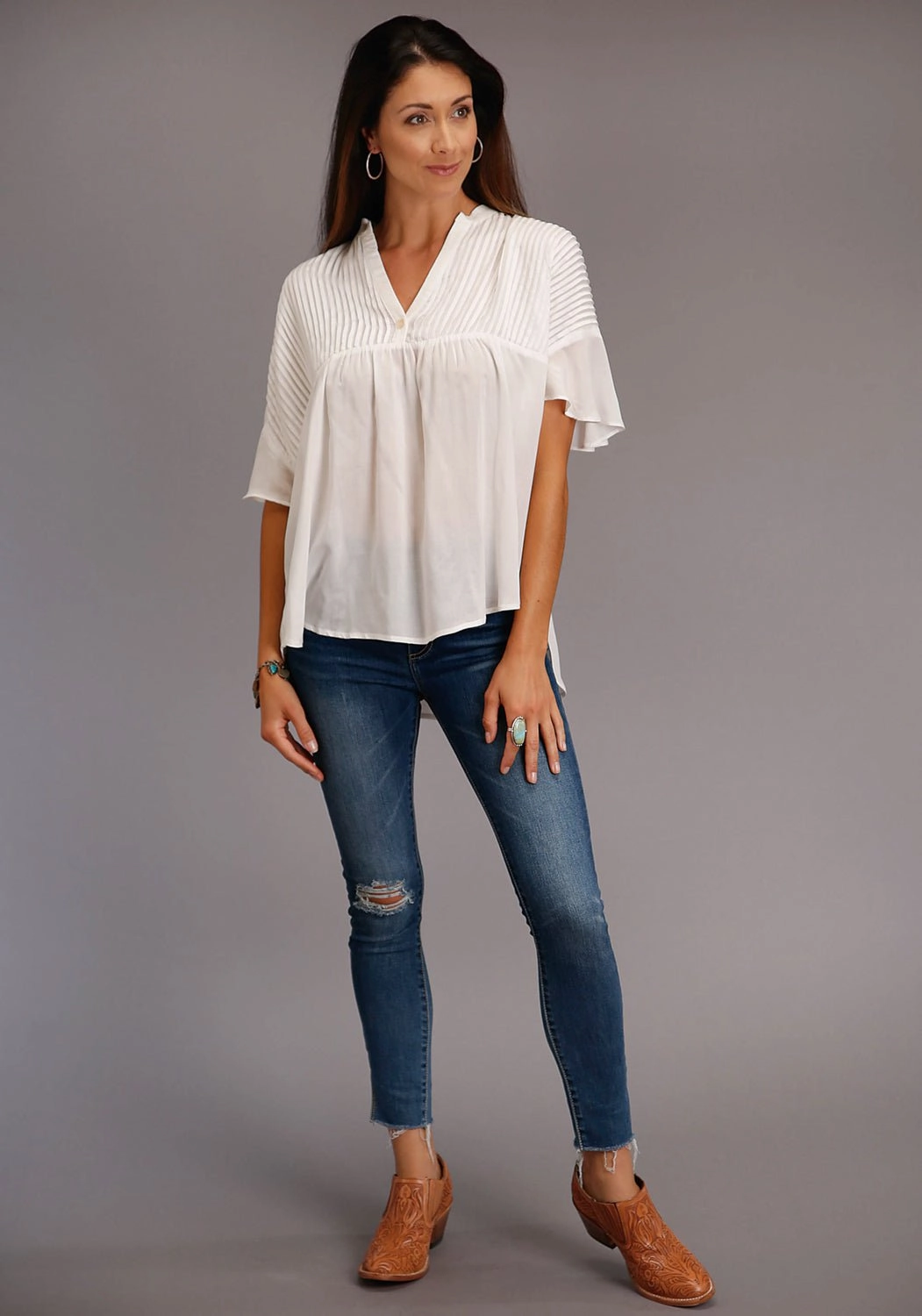 Custom Fit Iconic look Stetson Womens Cream Rayon/Nylon V-Placket S/S Blouse