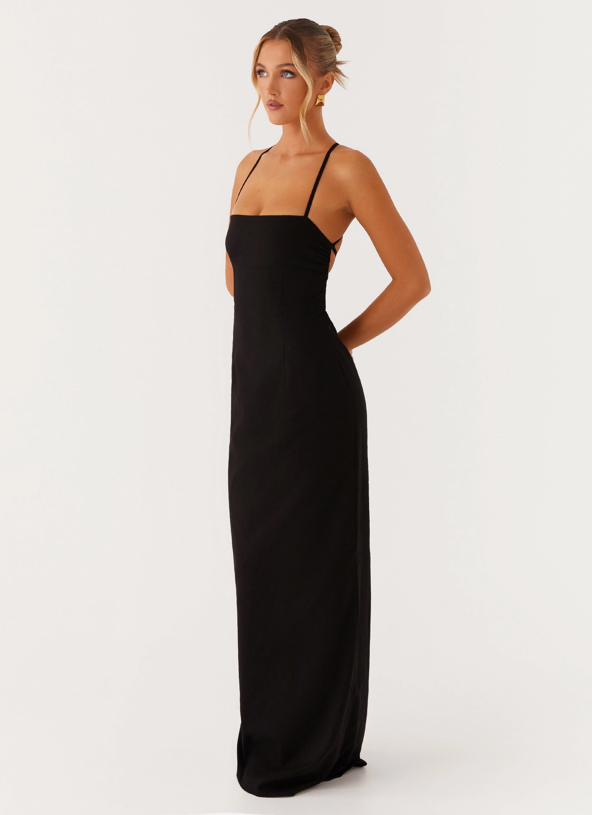 Cozy Winter Layer Cora Backless Maxi Dress - Black