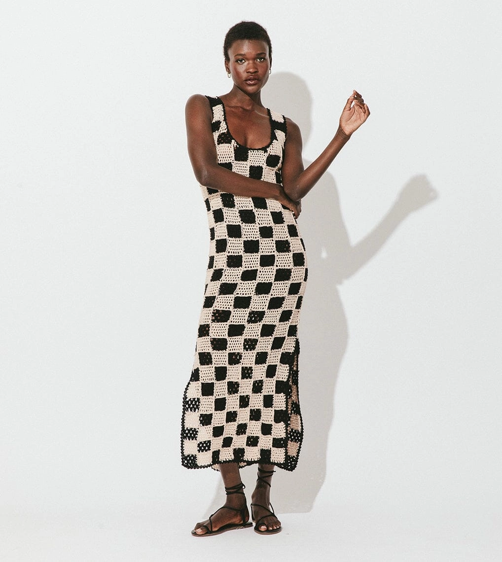 Danika Crochet Dress | Black/White Perfect Style Wear Flare Hem