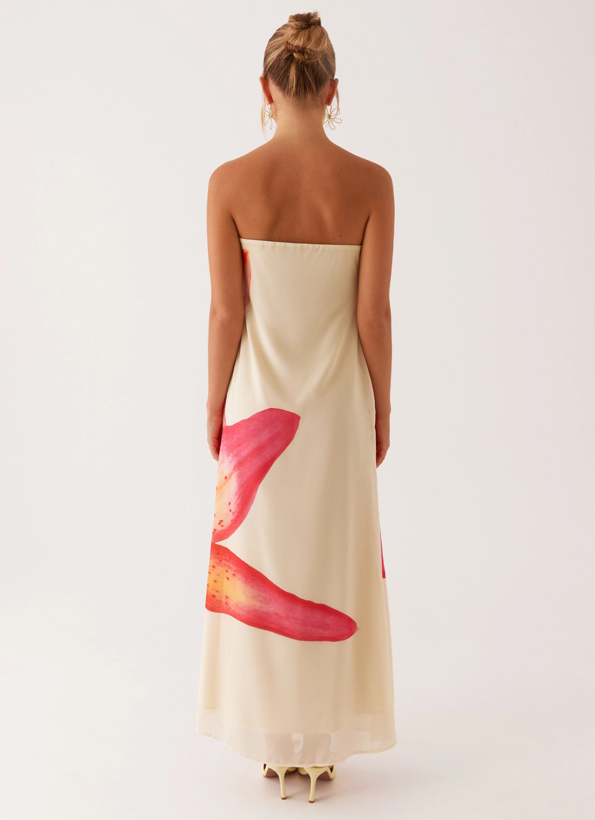 Darcy Maxi Dress - Yellow Floral Transitional Outerwear Comfortable Jacket