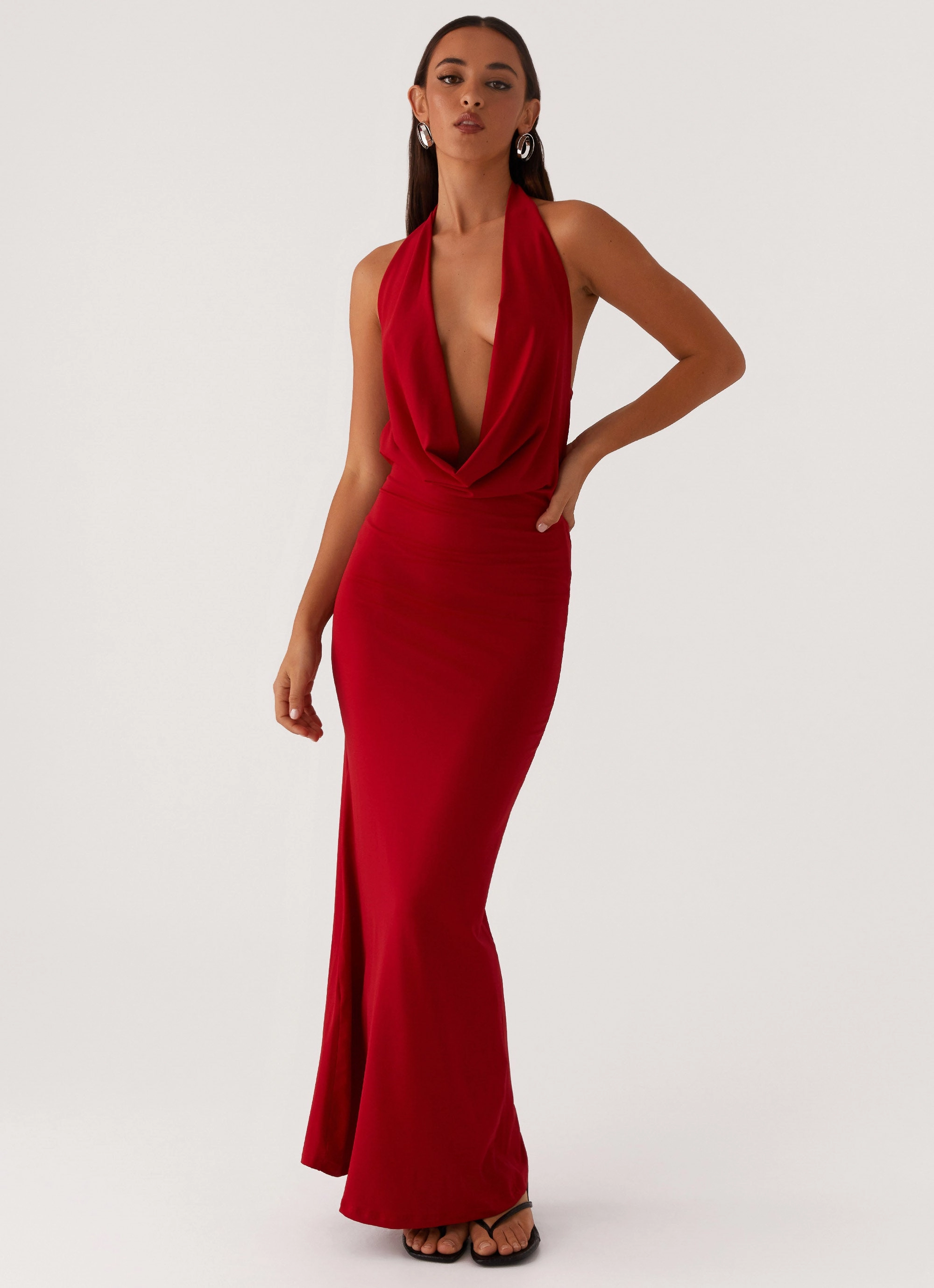 Comfy Detail Dedicated Maxi Dress - Red