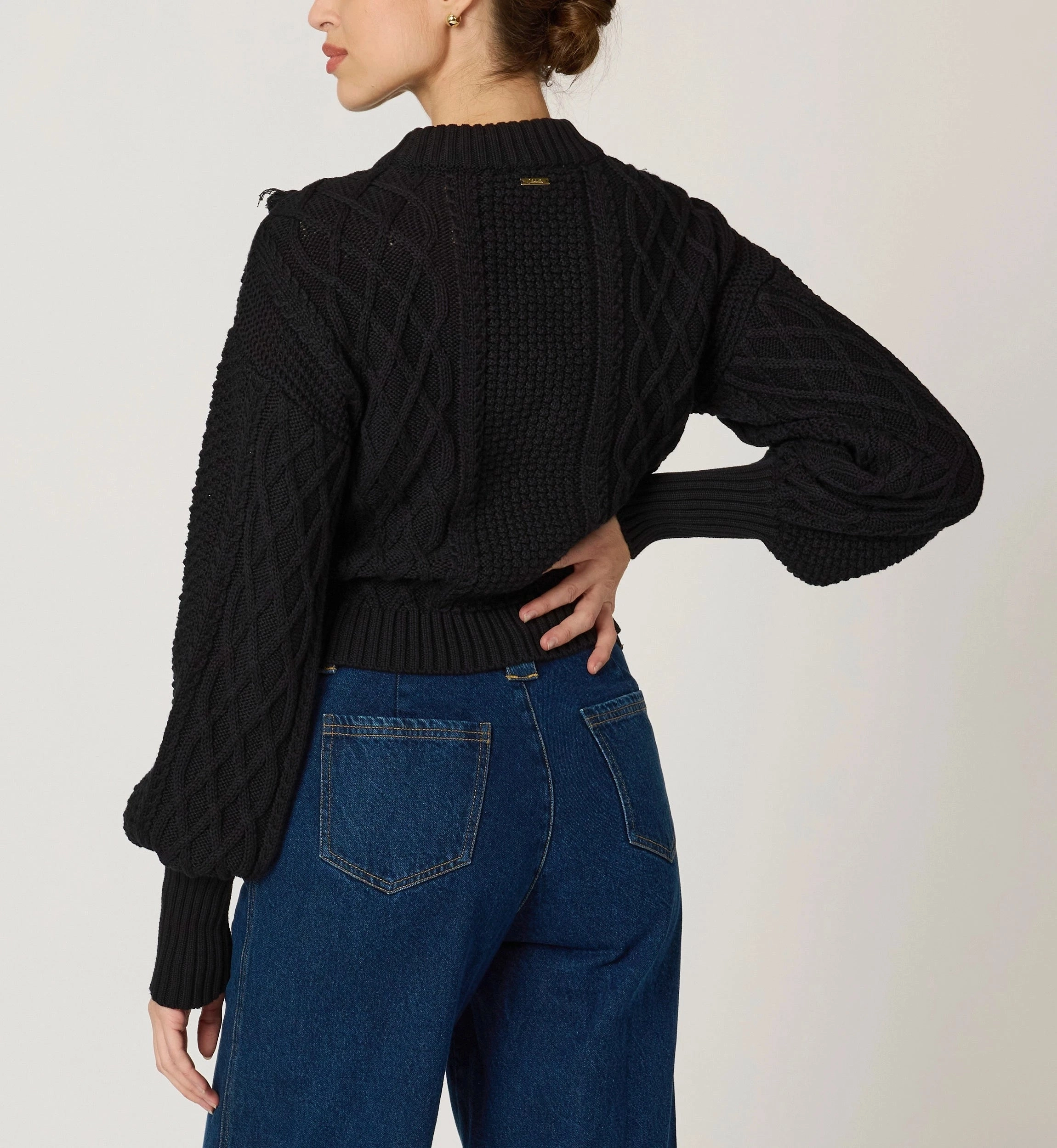 Bettina Sweater | Black Low Profile Stitching