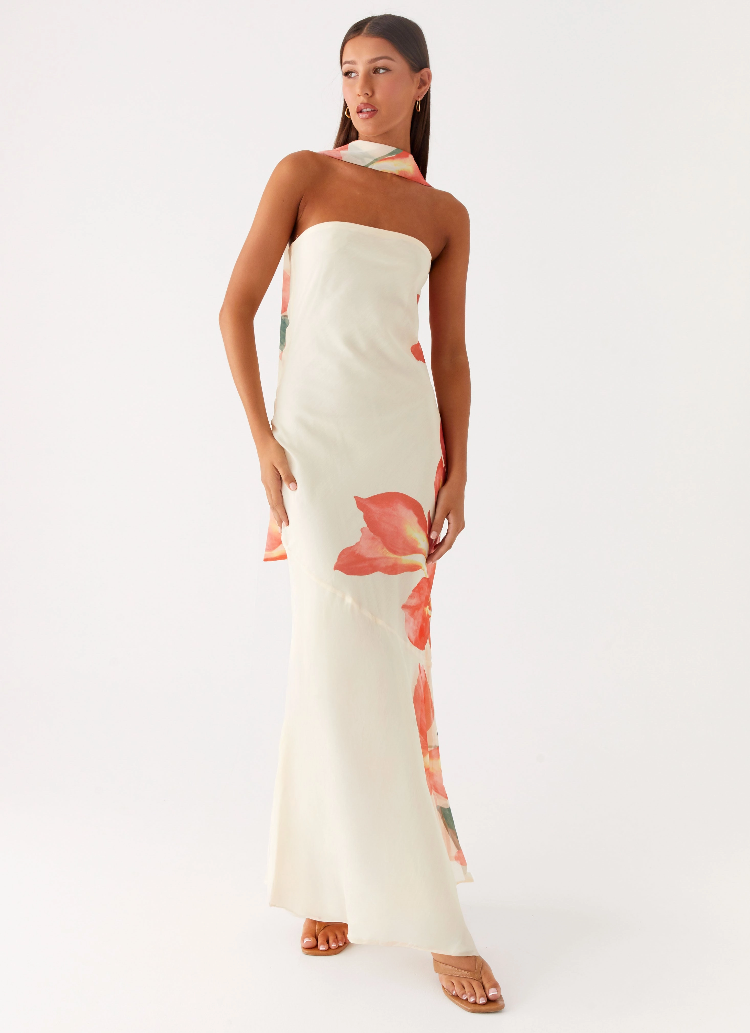 Under The Pagoda Maxi Dress - Siena Floral Full Length Coat