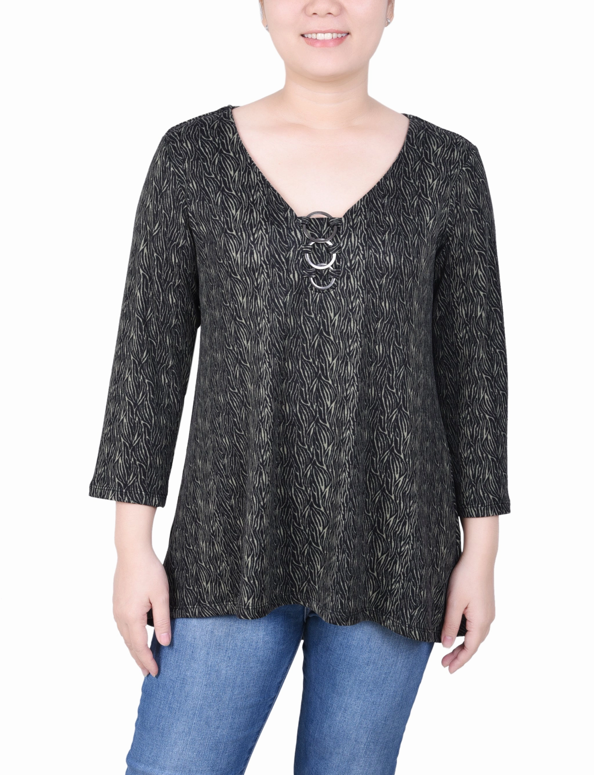 Petite 3/4 Sleeve 3-Ring Top Sustainable Production Certified