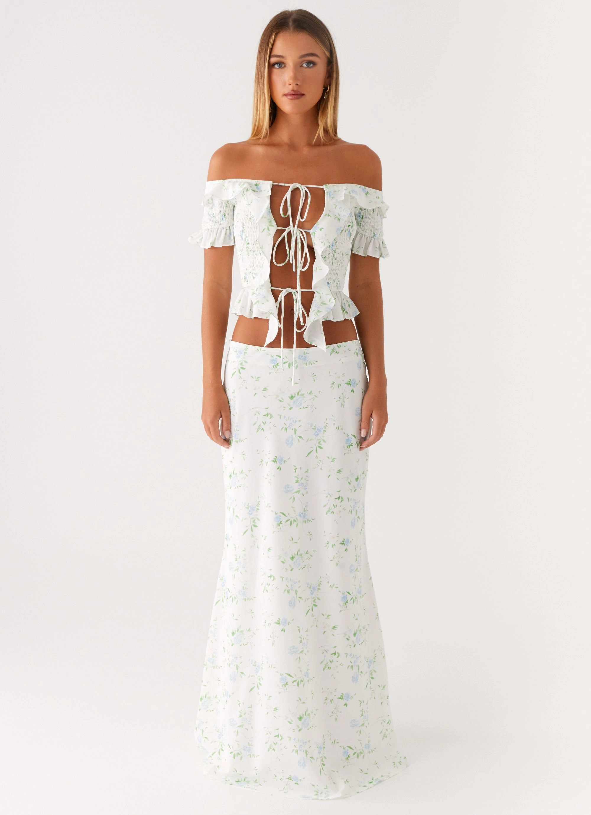 Star Girl Top - Vintage Ditsy Floral Layered Hem Reinforcement Adaptive Fit Technology