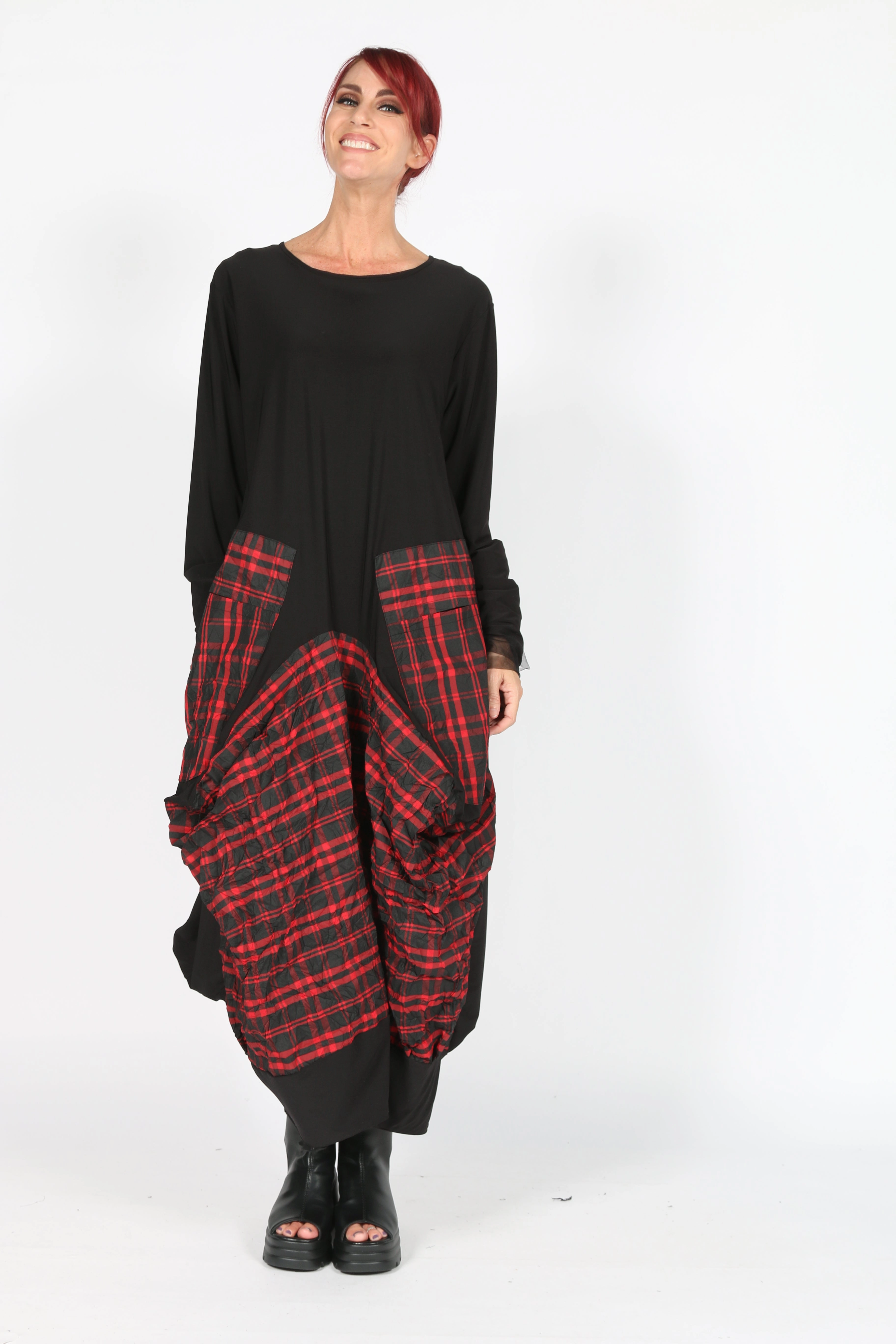 Casual and Stylish Sleek Draping Tiu Dress