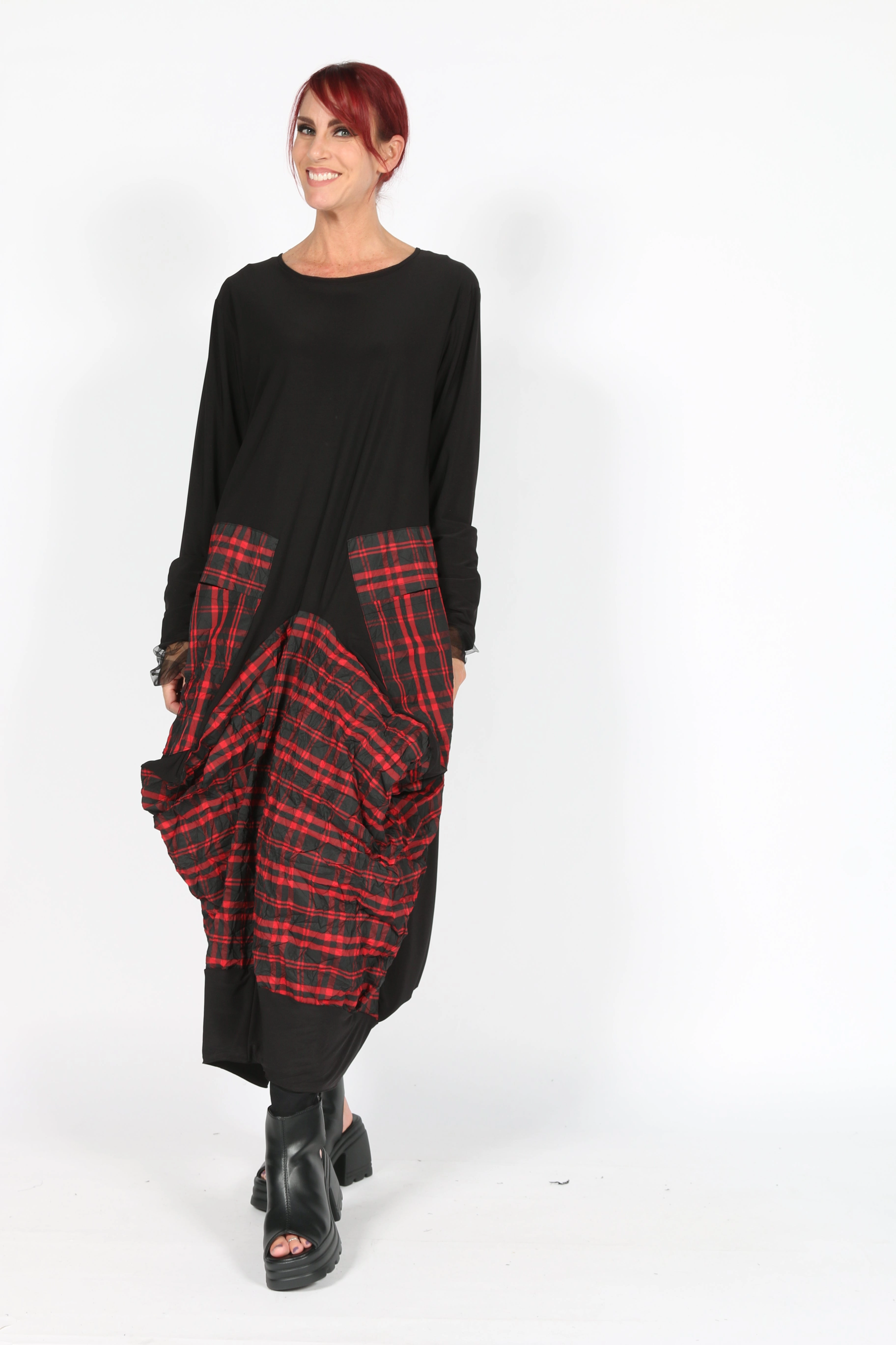 Style Vibes Minimalist-Trend Tiu Dress