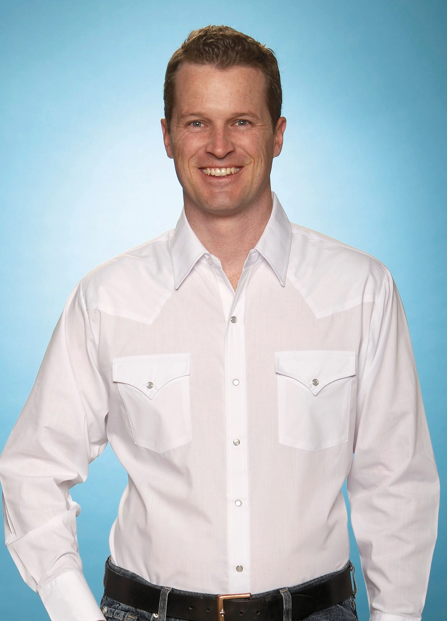 Ely and Walker Mens Solid Western White Poly/Cotton L/S Shirt Mountain Escape