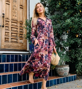 Cozy Wear Perfectly Crafted Tharini Midi Dress | Bergamo