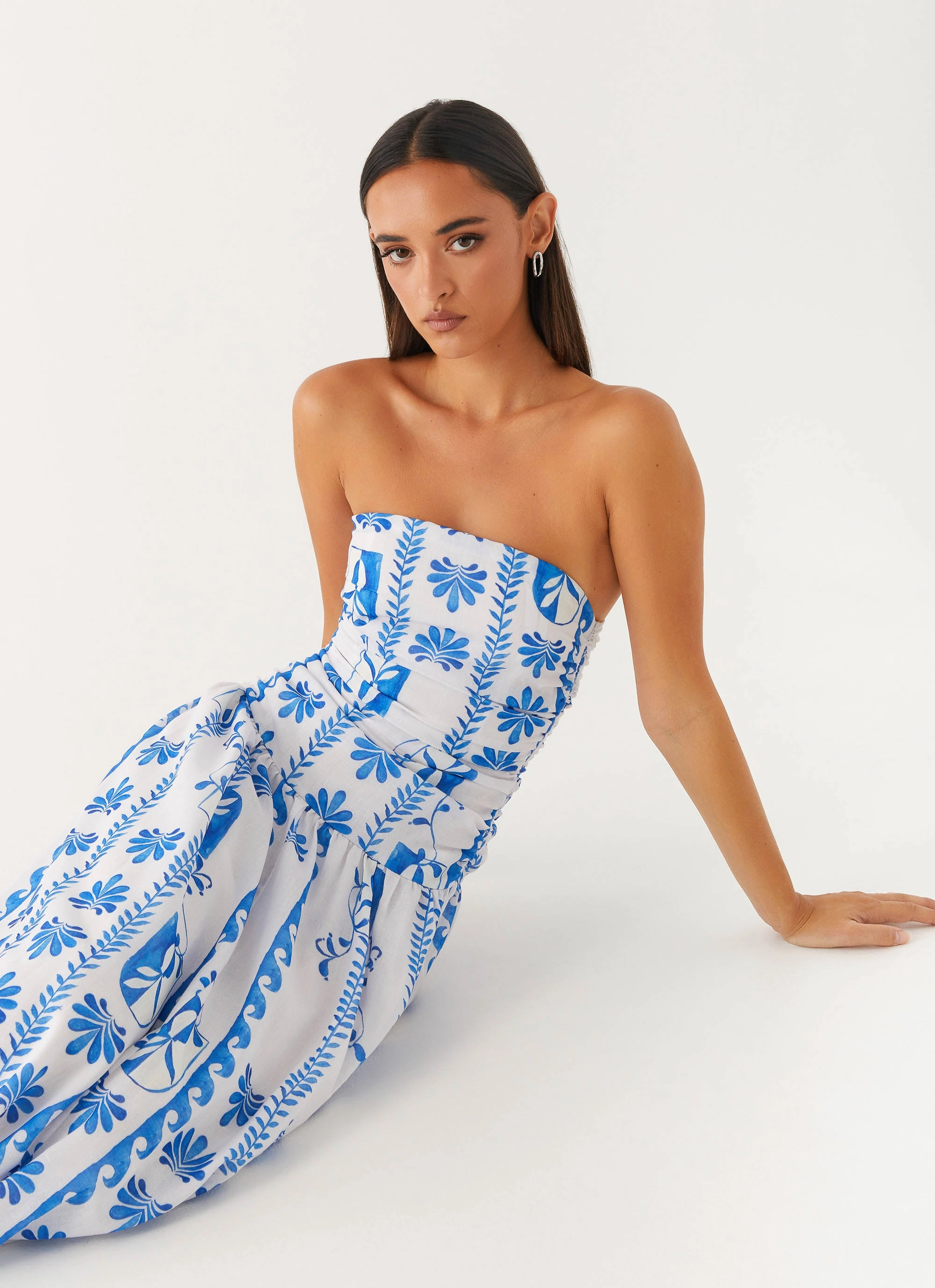 Solid-color Carmel Maxi Dress - Floral Wave
