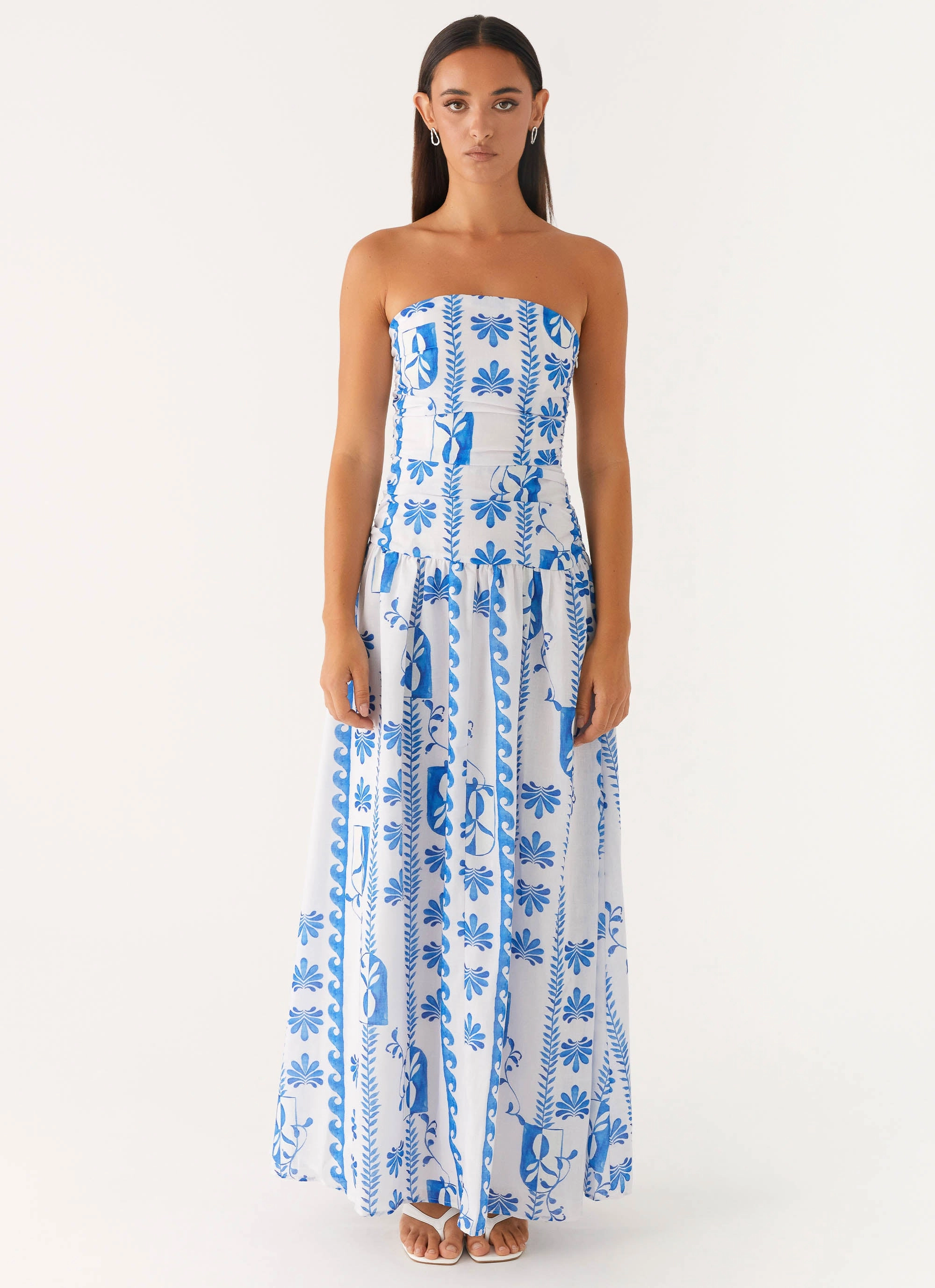 Carmel Maxi Dress - Floral Wave Luxurious Feel Timeless Fashion