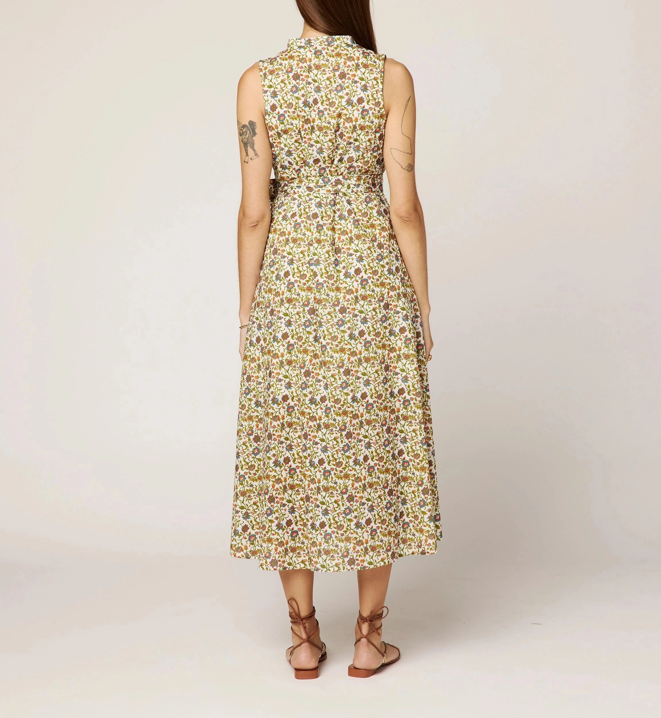 Cheyenne Midi Dress | Viti Flora Comfy and Relaxed Outfit Boost