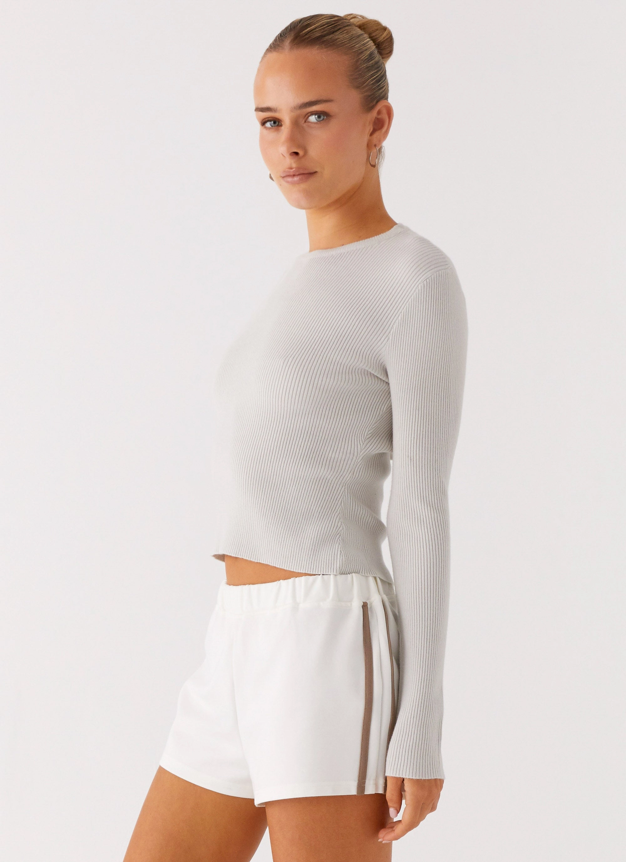 Loose cut Minimalist Styling Carissa Open Back Top - Grey