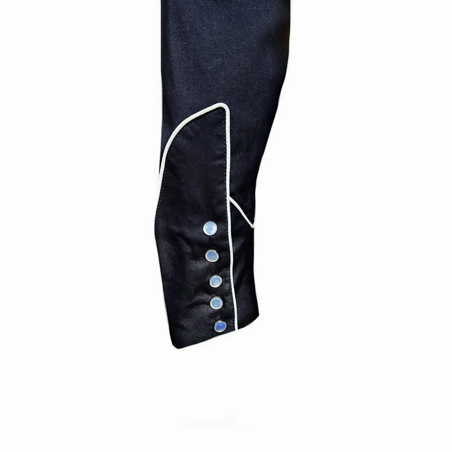 Sustainable Manufacturing Process Gym Wear Rockmount Mens Steer Skulls with Feathers Black 100% Cotton L/S Shirt