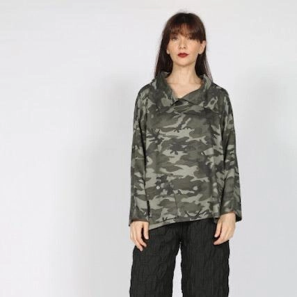 Lit117 Linen Top High Collar Design