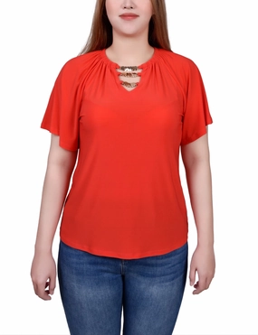 Petite Raglan Sleeve Top With Chain Details Reinforced Seams BioBased Fiber