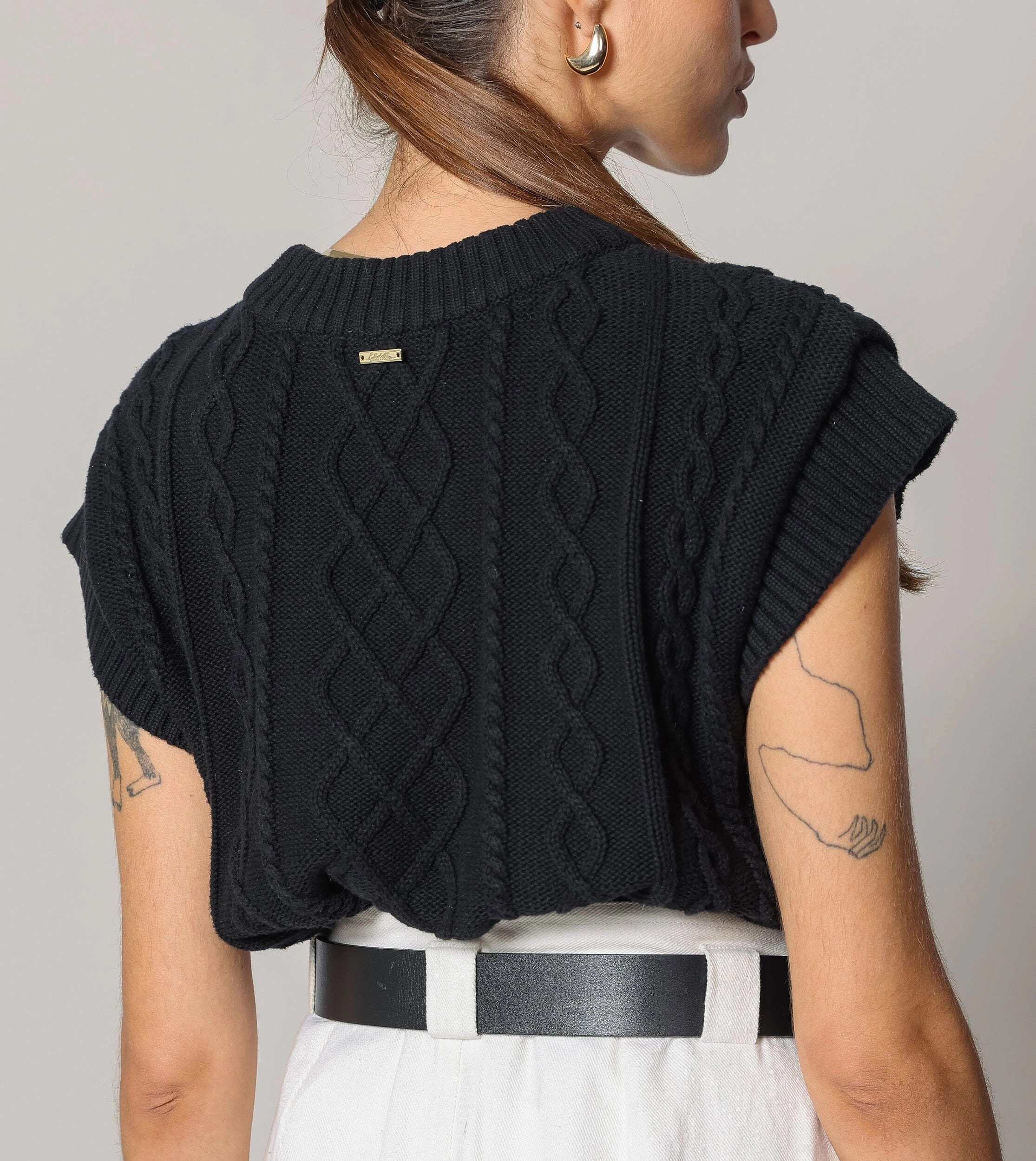 Gigi Cropped Sweater Vest | Black Double Layered Fabric