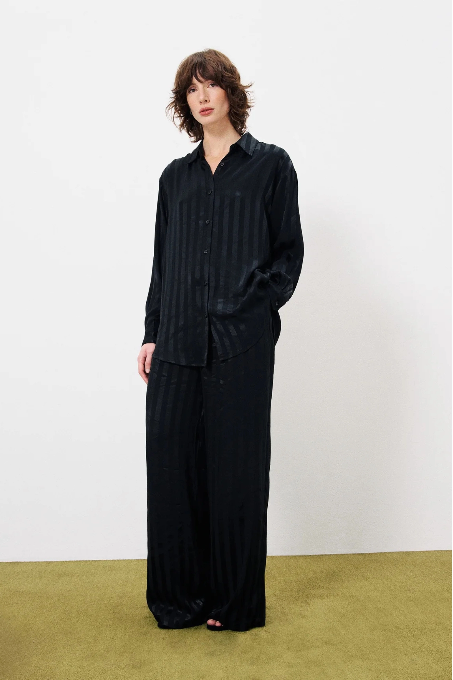 Non Slip Waist Grip Compact Packability FRNCH Lorina Pants