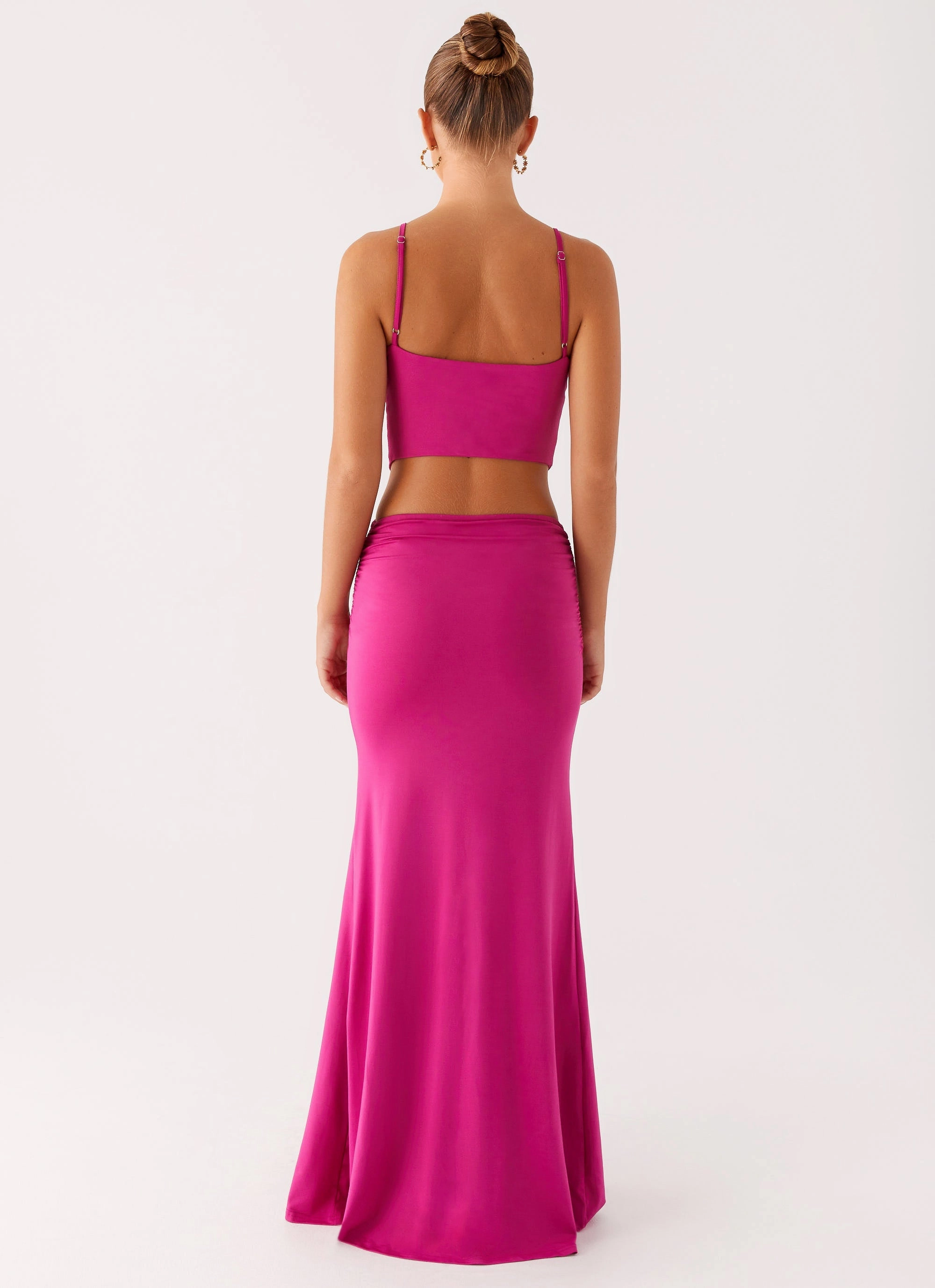 Headliner Maxi Dress - Fuchsia Subtle Elegance