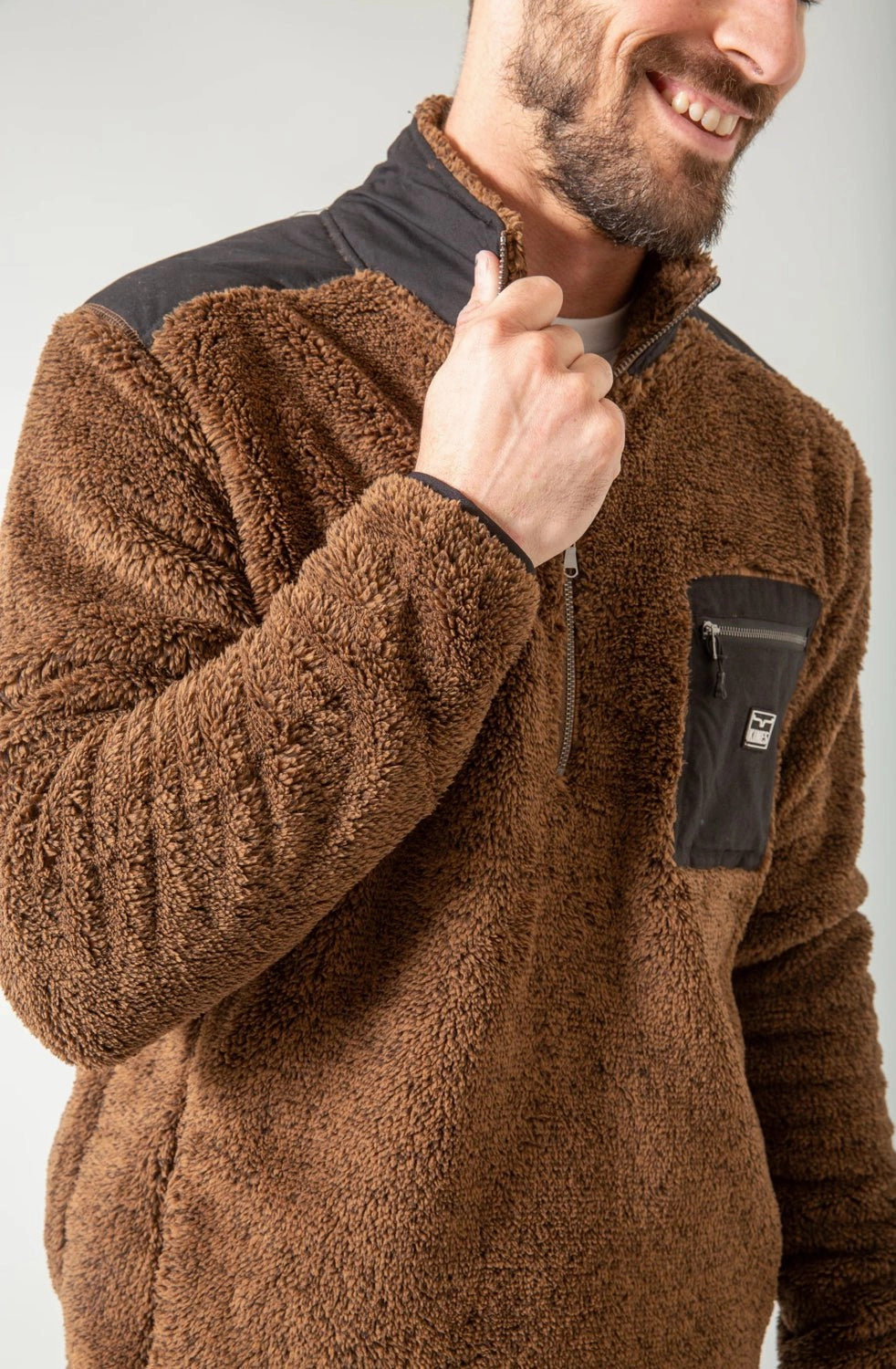 Relaxed Fit Silhouette Kimes Ranch Mens Whiskey Sweater Brown Fleece Fleece Jacket