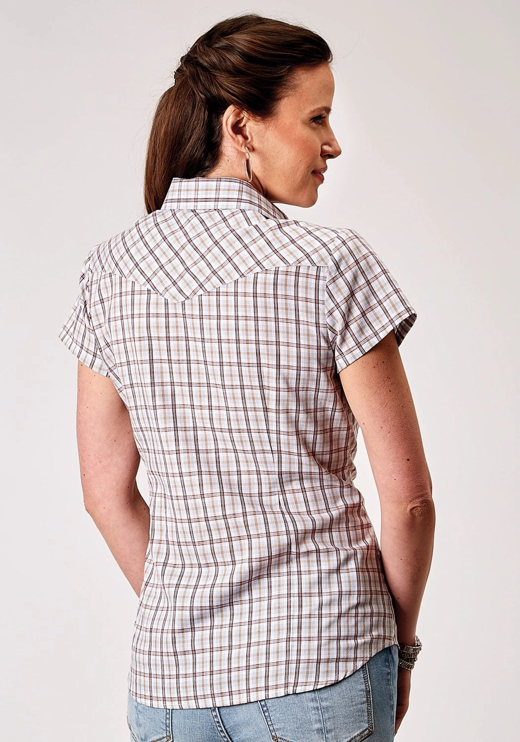 Seamless Shoulder Button front Roper Womens 1969 Vintage Plaid Cream Cotton Blend S/S Shirt