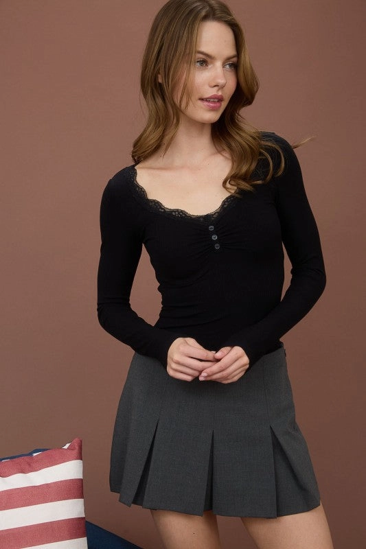 OWEN LACE TRIM BUTTON DETAIL LONG SLEEVE KNIT TOP Resilient Elasticity