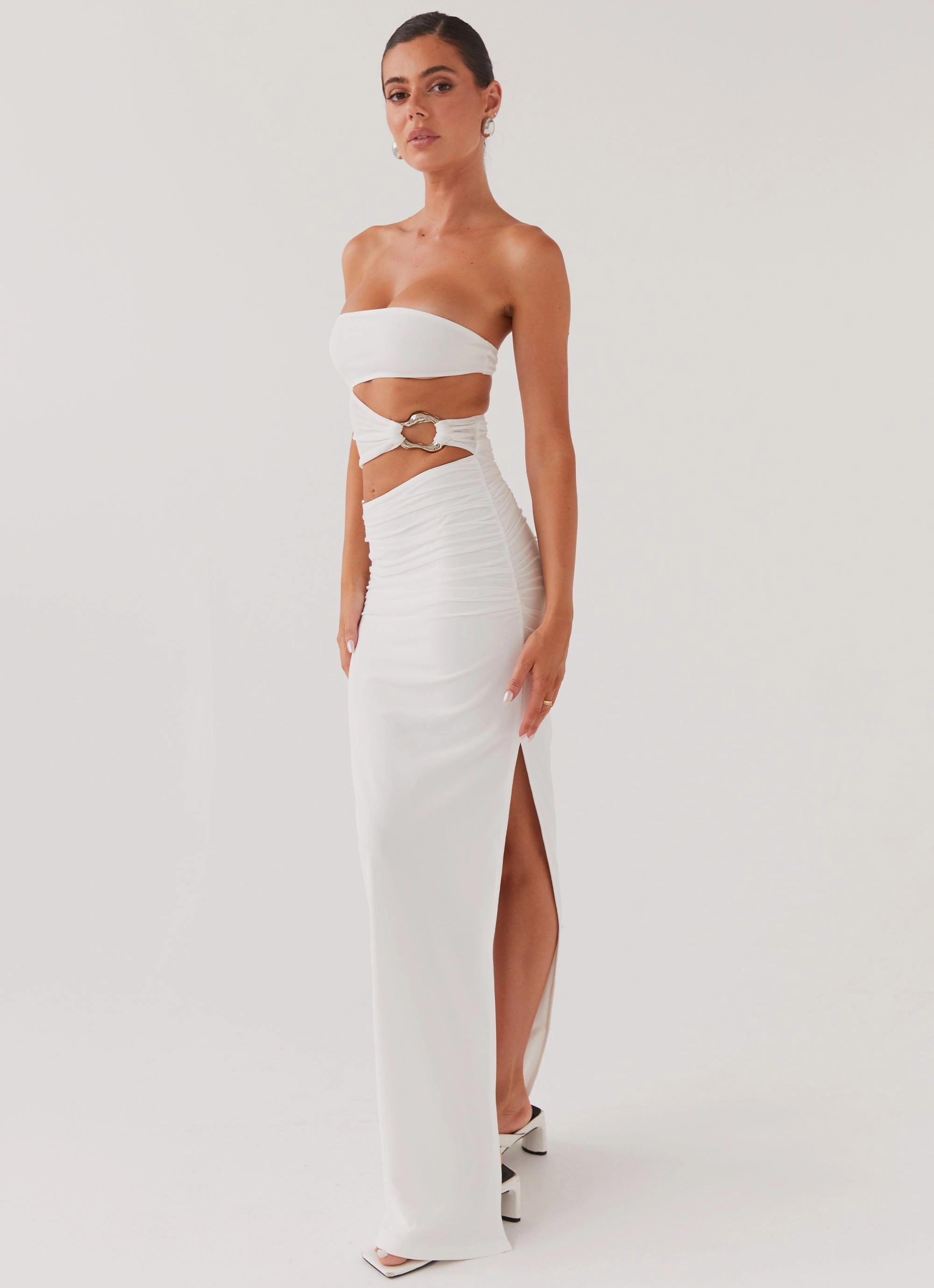 Causal Wool Coat Into Pieces Mesh Maxi Dress - White