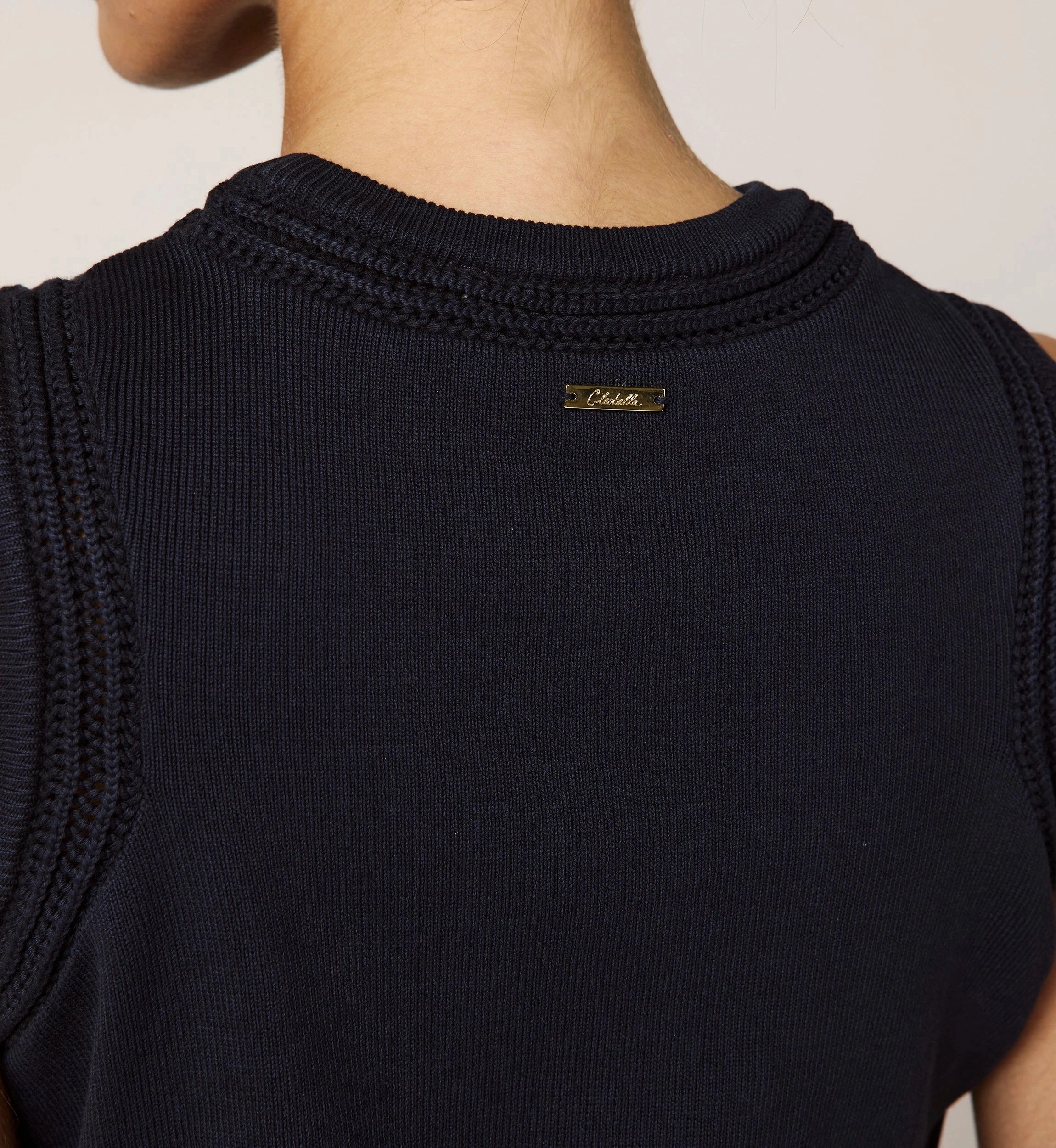 Jade Top | Midnight Blue Workout Apparel Layered Sleeve