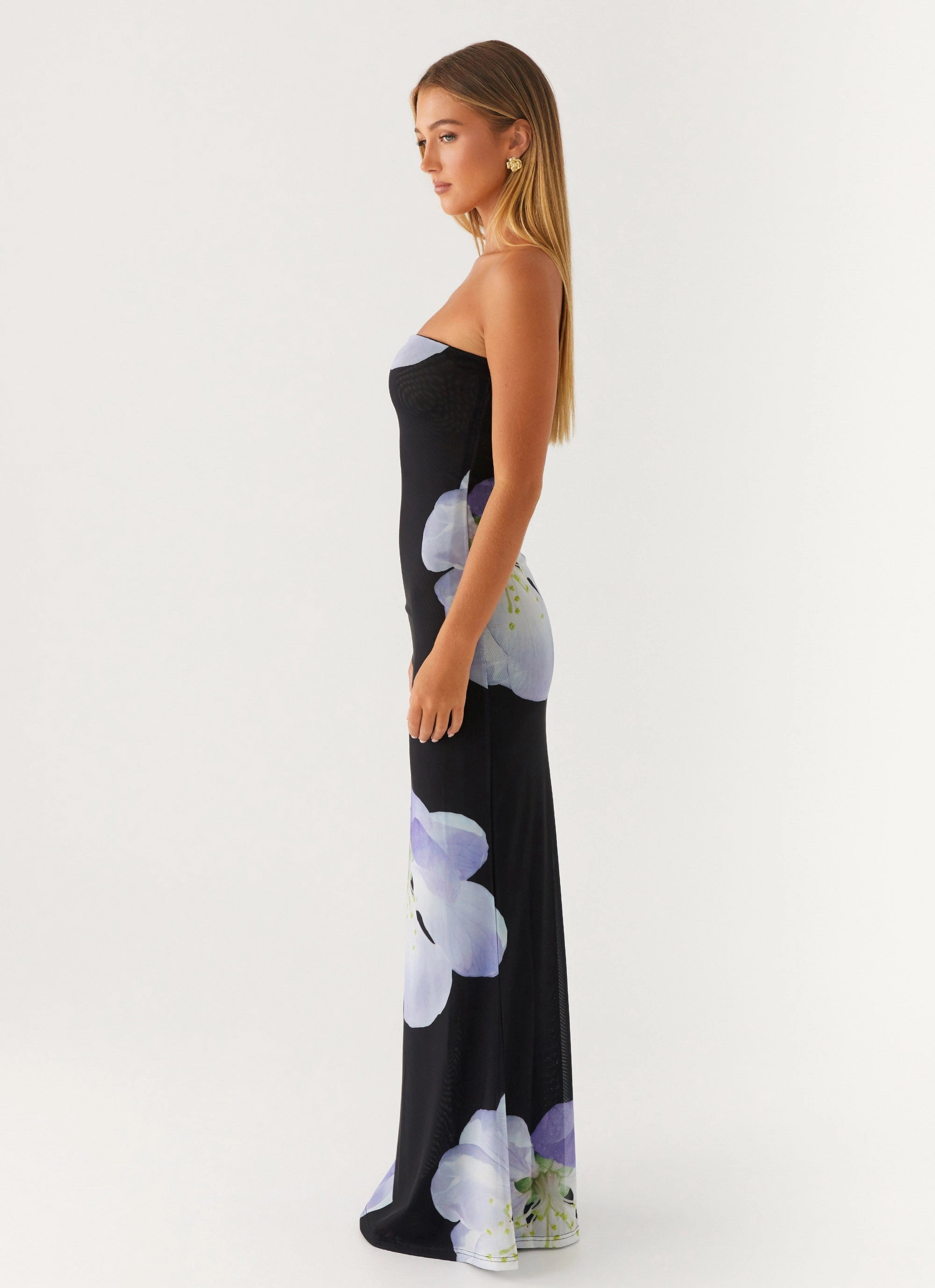 Jorja Maxi Dress - Flower Print Winter Trend