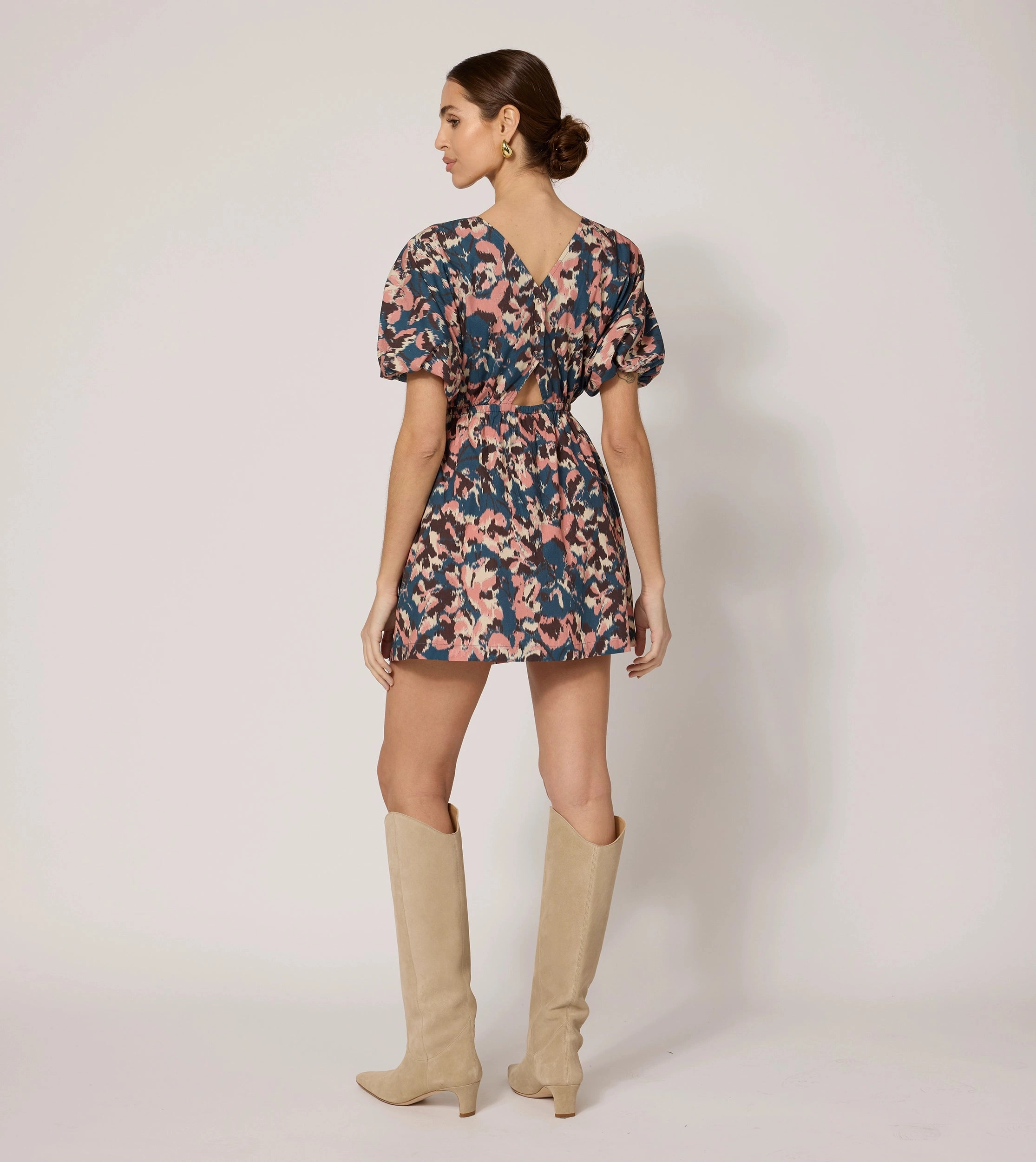 Kimberly Mini Dress | Le Jules Feminine midi gown