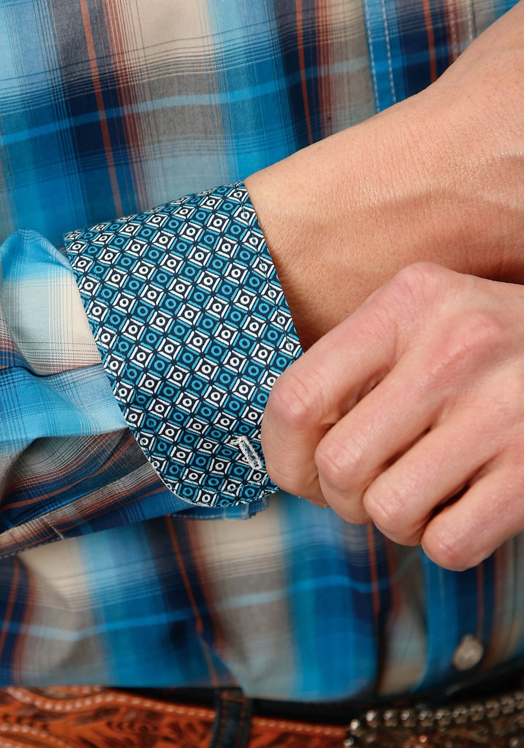 Roper Mens Sunset Plaid Blue 100% Cotton L/S Shirt fade resistant color All-day Comfort