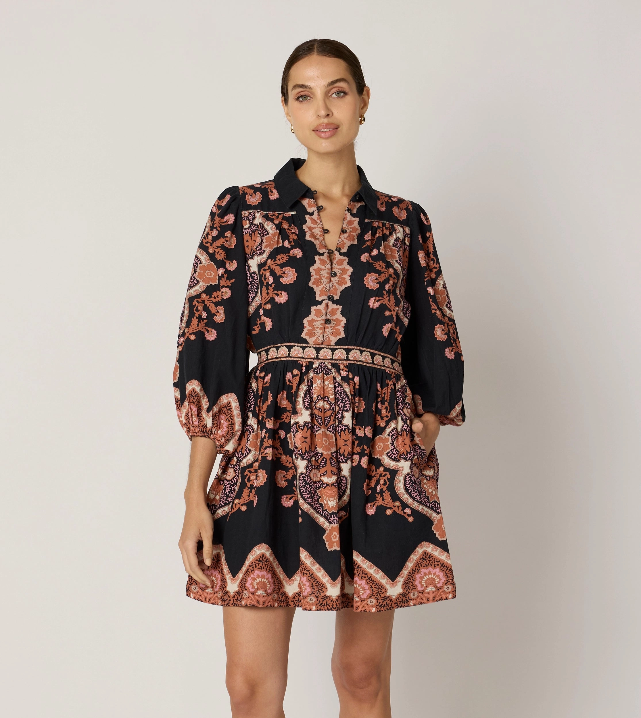 Leigh Mini Dress | Dark Lagos Cozy Fit Evening Look