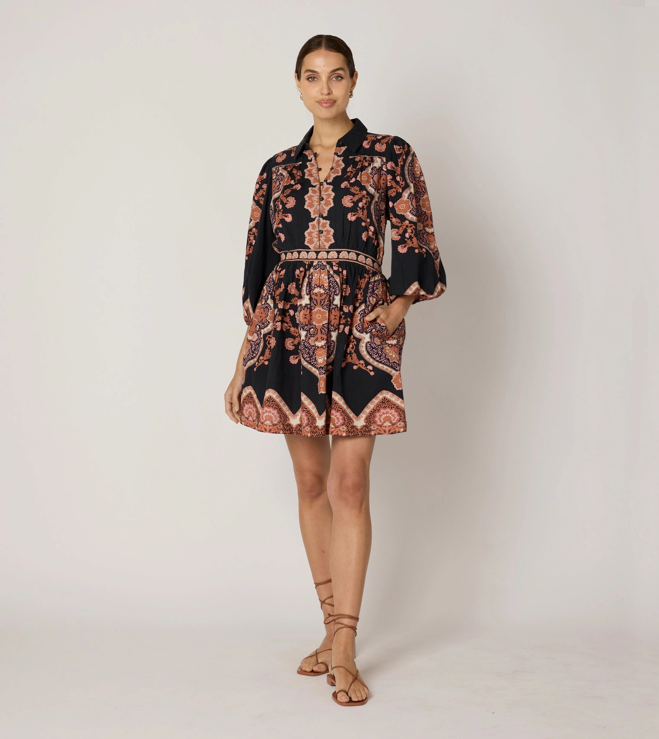 Calm Energy Art Spirit Leigh Mini Dress | Dark Lagos