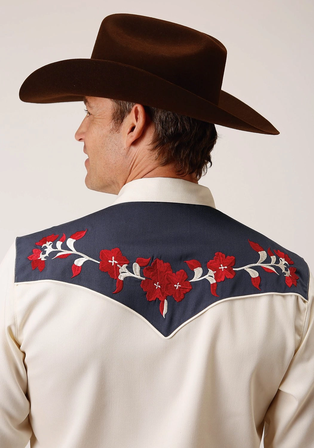 High-Quality Craftsmanship Roper Mens Red Flower White Poly/Rayon L/S Shirt