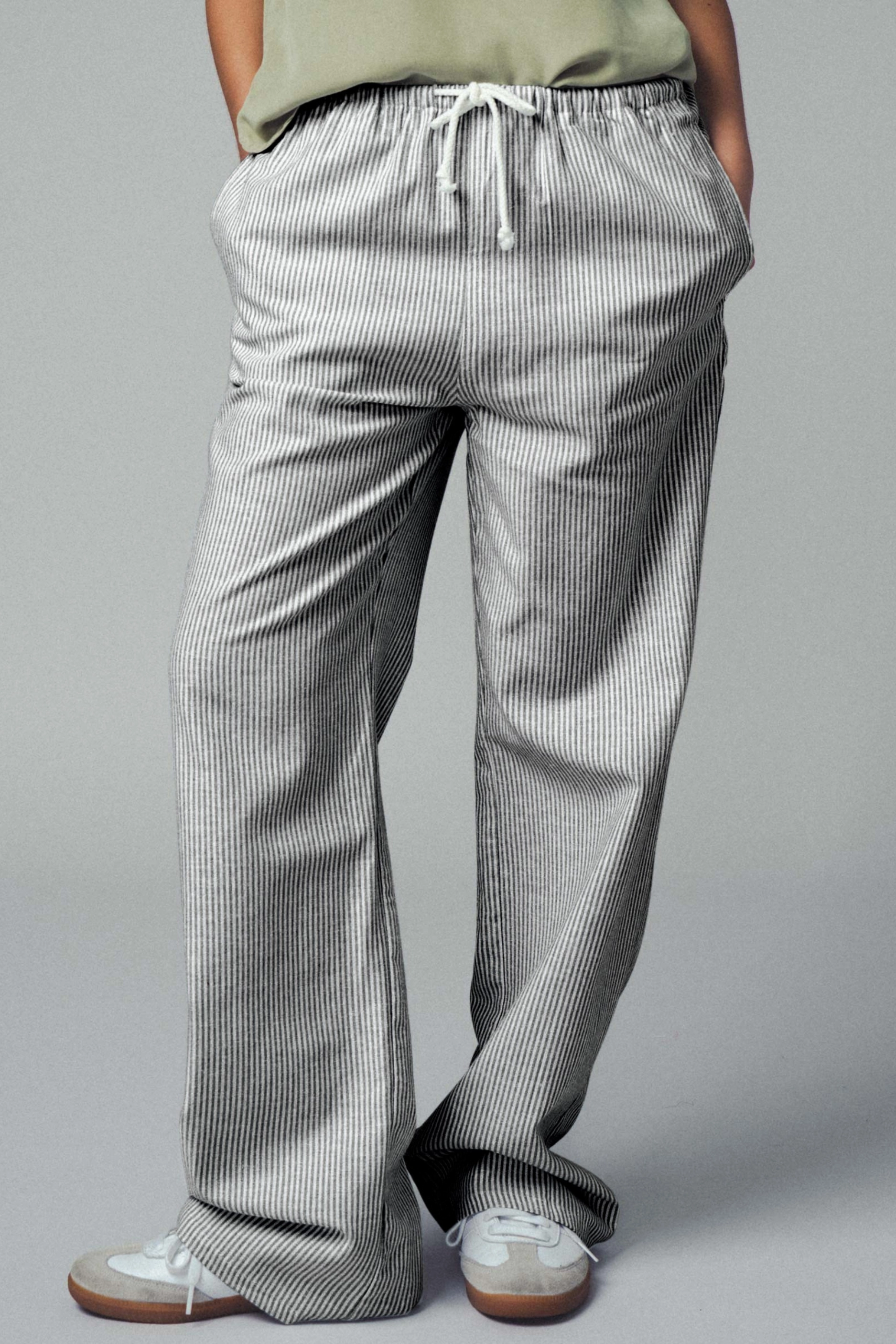 Everyday Must-have ThermalRegulation Lounge About Pinstripe Pants - Black